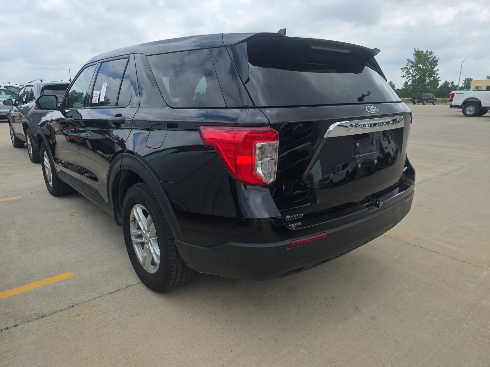 2023 Ford Explorer Base AWD