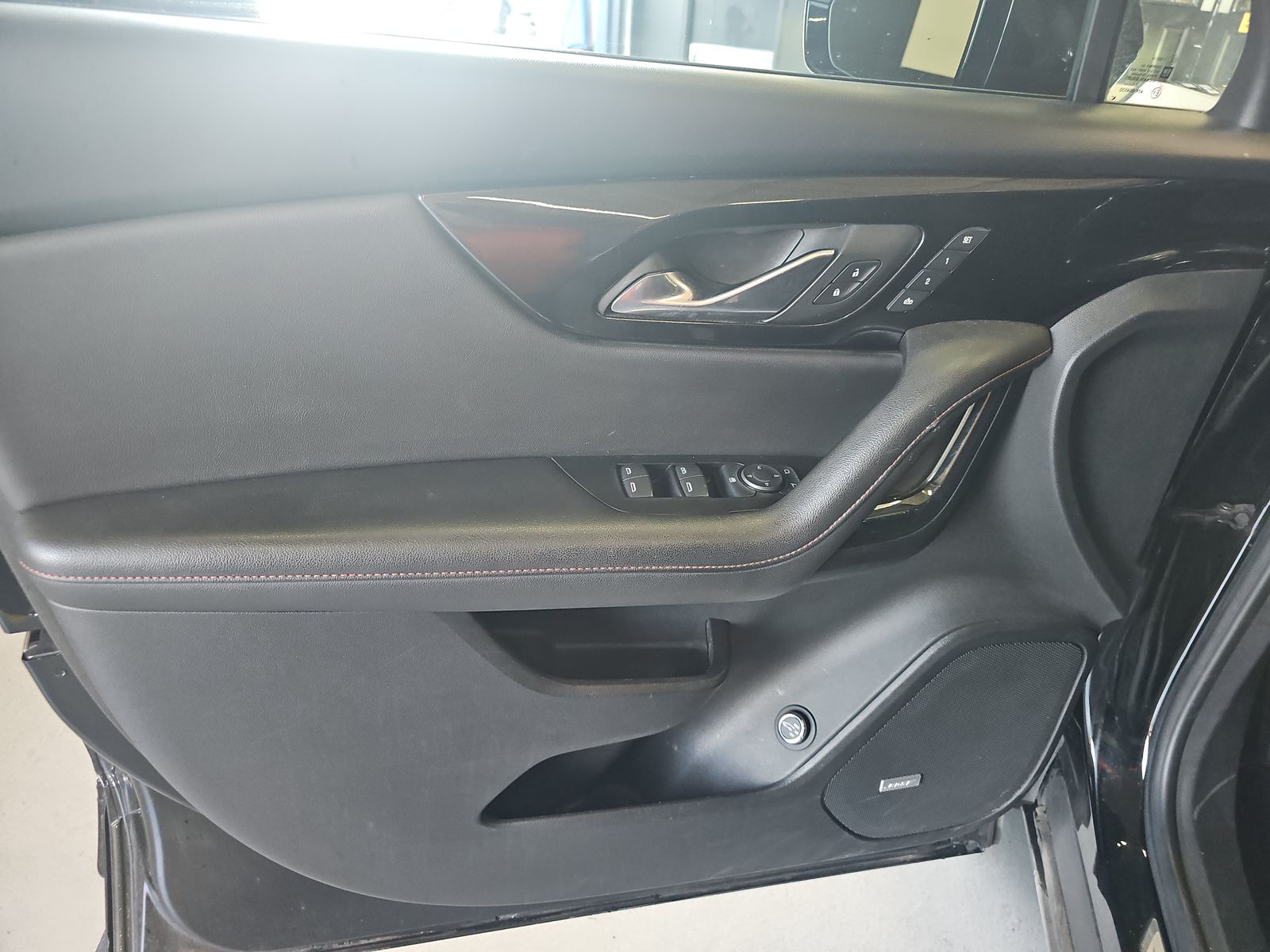 CHEVROLET BLAZER - 10
