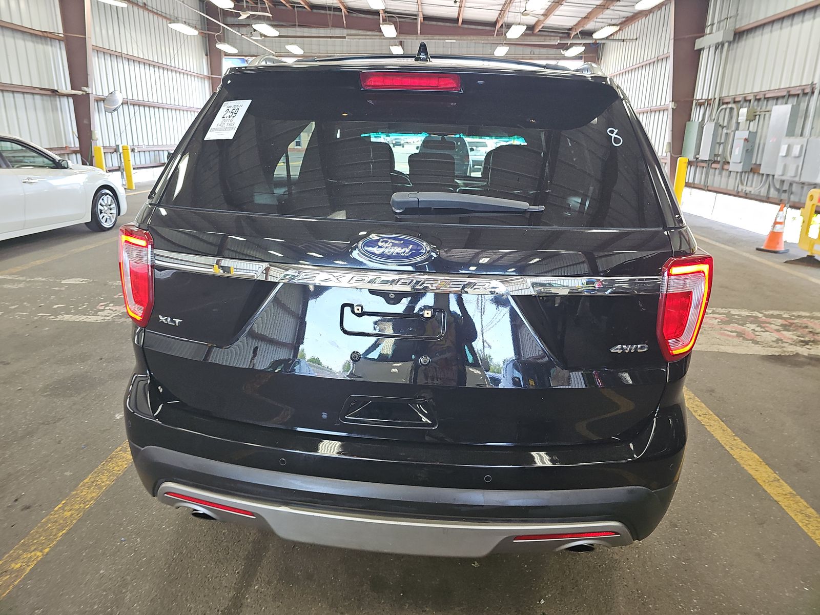 FORD EXPLORER - 6