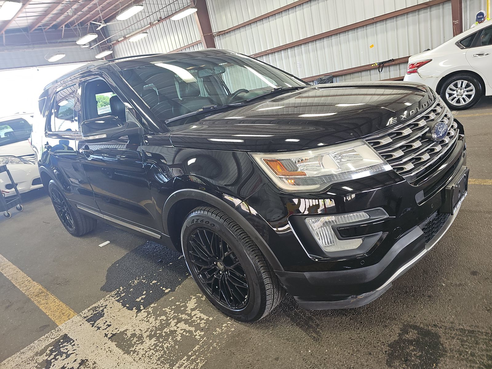 FORD EXPLORER - 4
