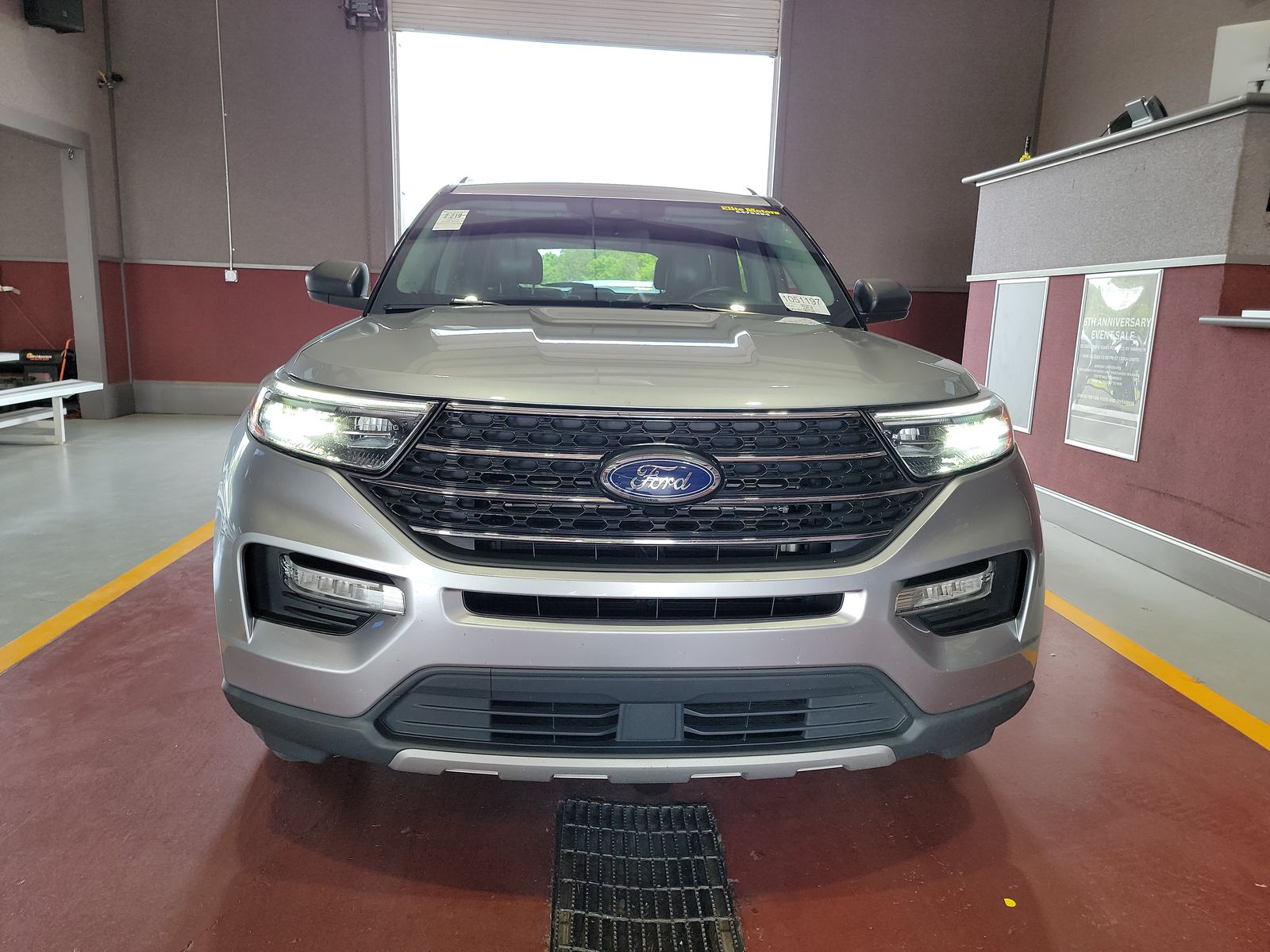 FORD EXPLORER - 3