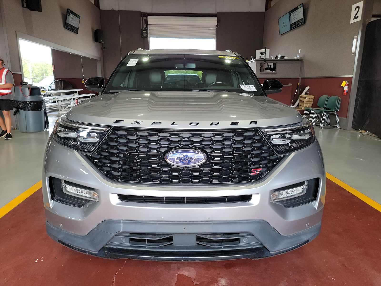 FORD EXPLORER - 3