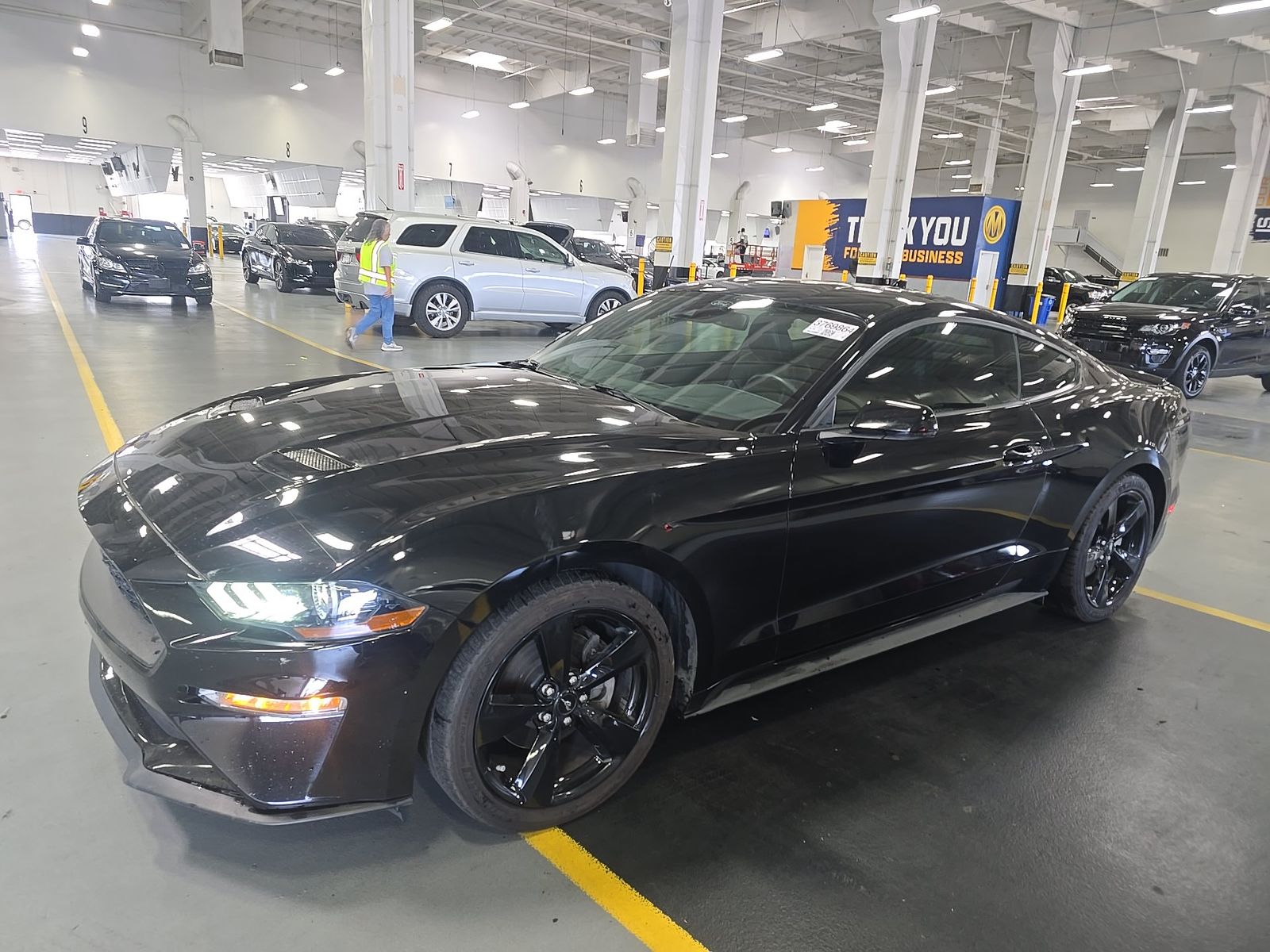 FORD MUSTANG - 1
