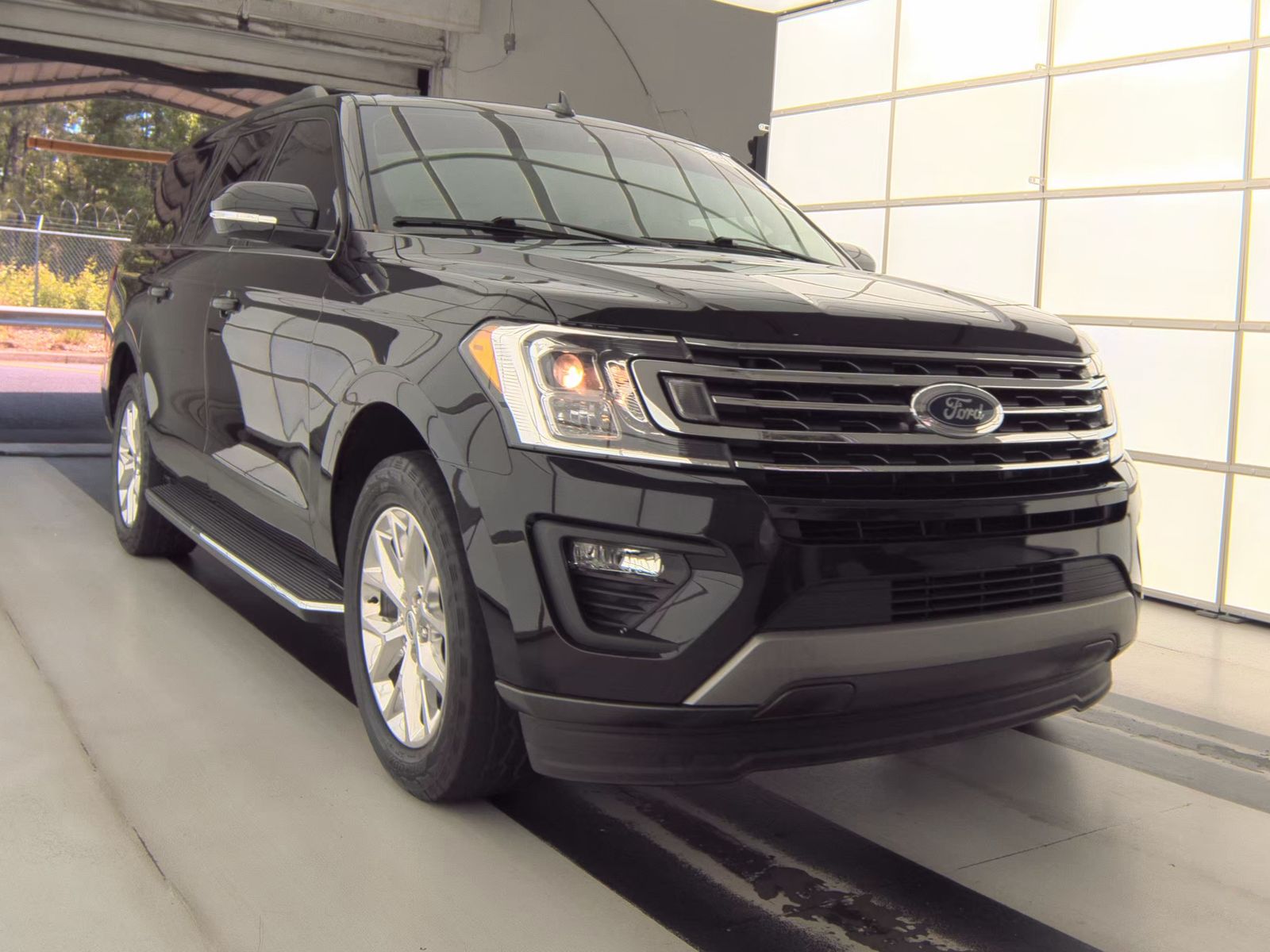 FORD EXPEDITION MAX - 5