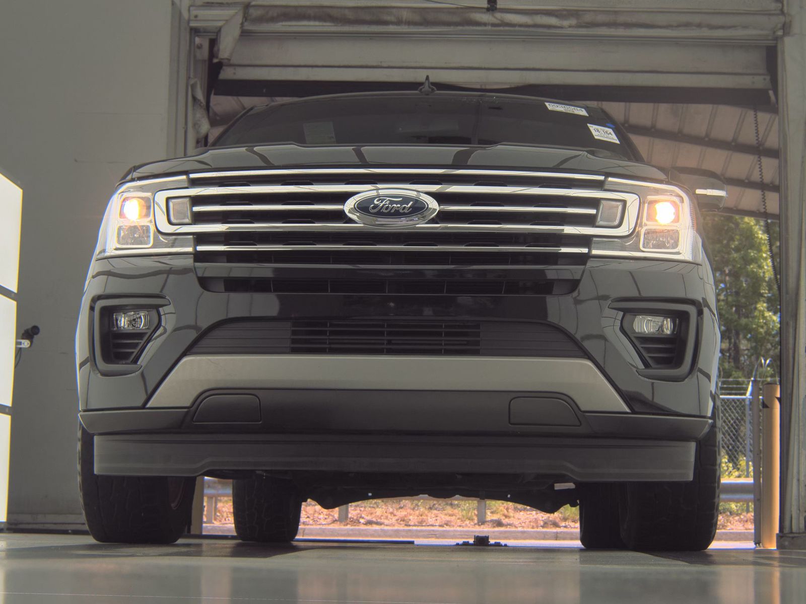 FORD EXPEDITION MAX - 4