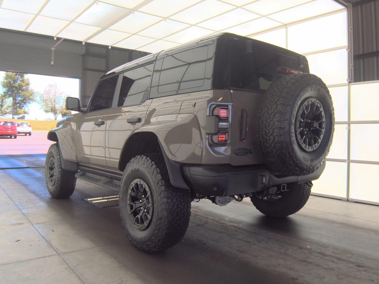 FORD BRONCO - 9
