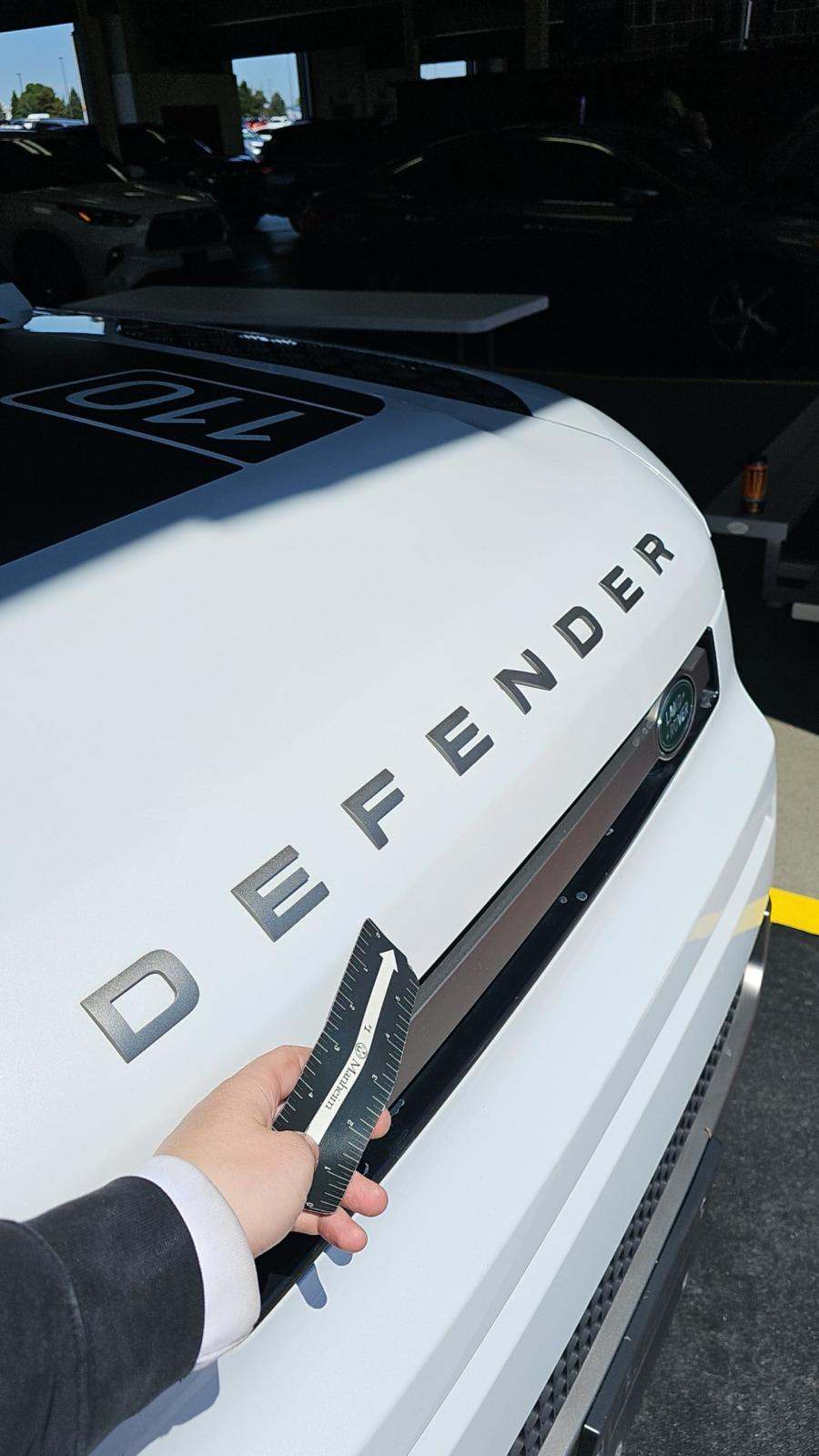2022 Land Rover Defender 110 X-Dynamic SE FWD