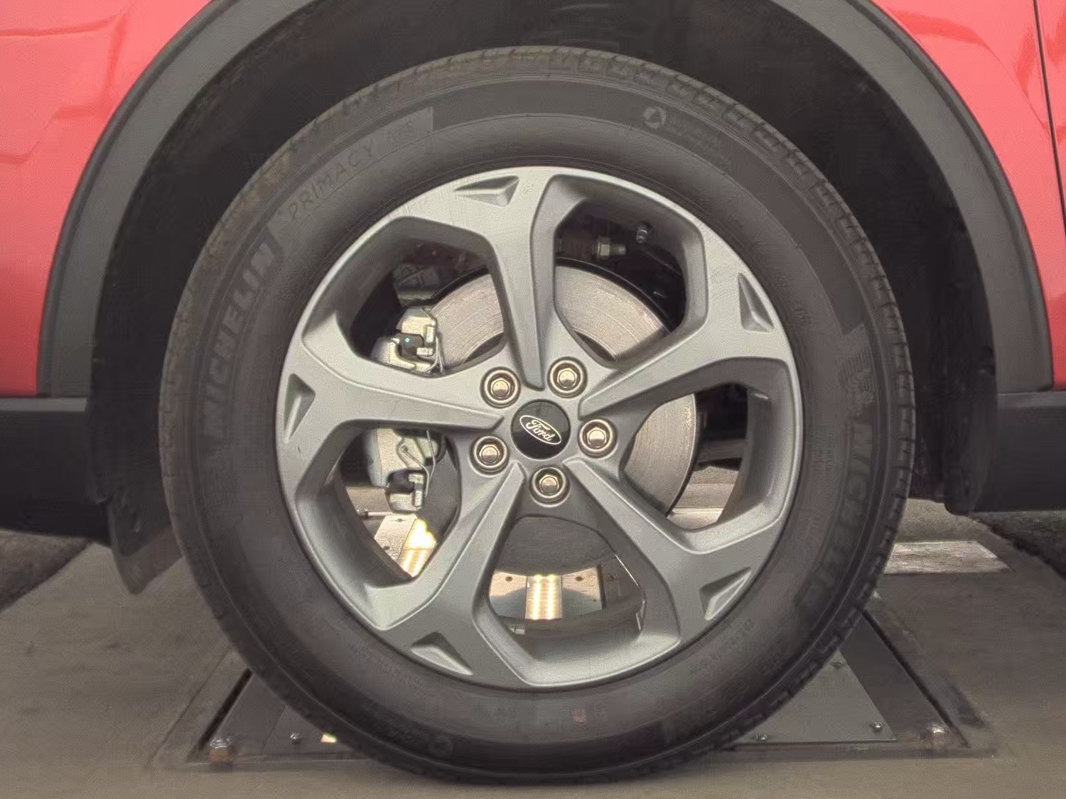 FORD ESCAPE - 10