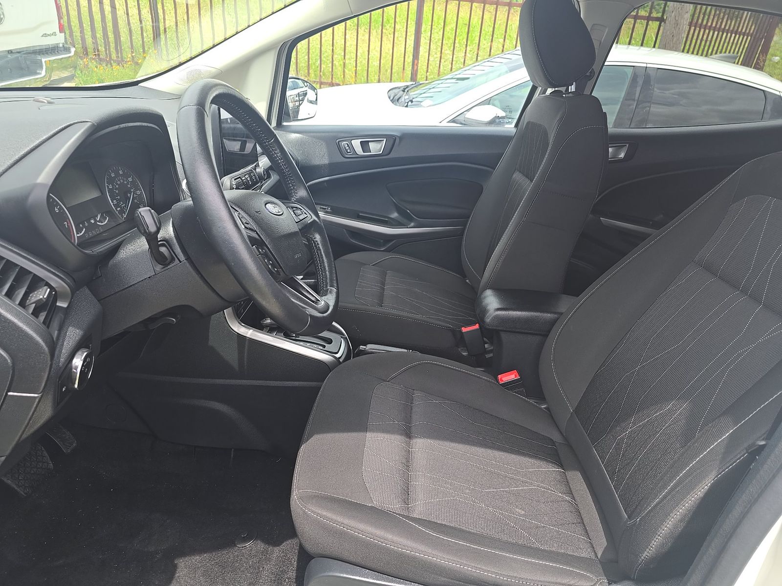 FORD ECOSPORT - 8