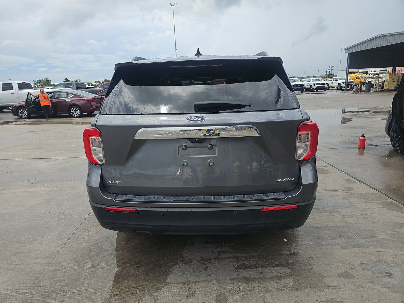 FORD EXPLORER - 6
