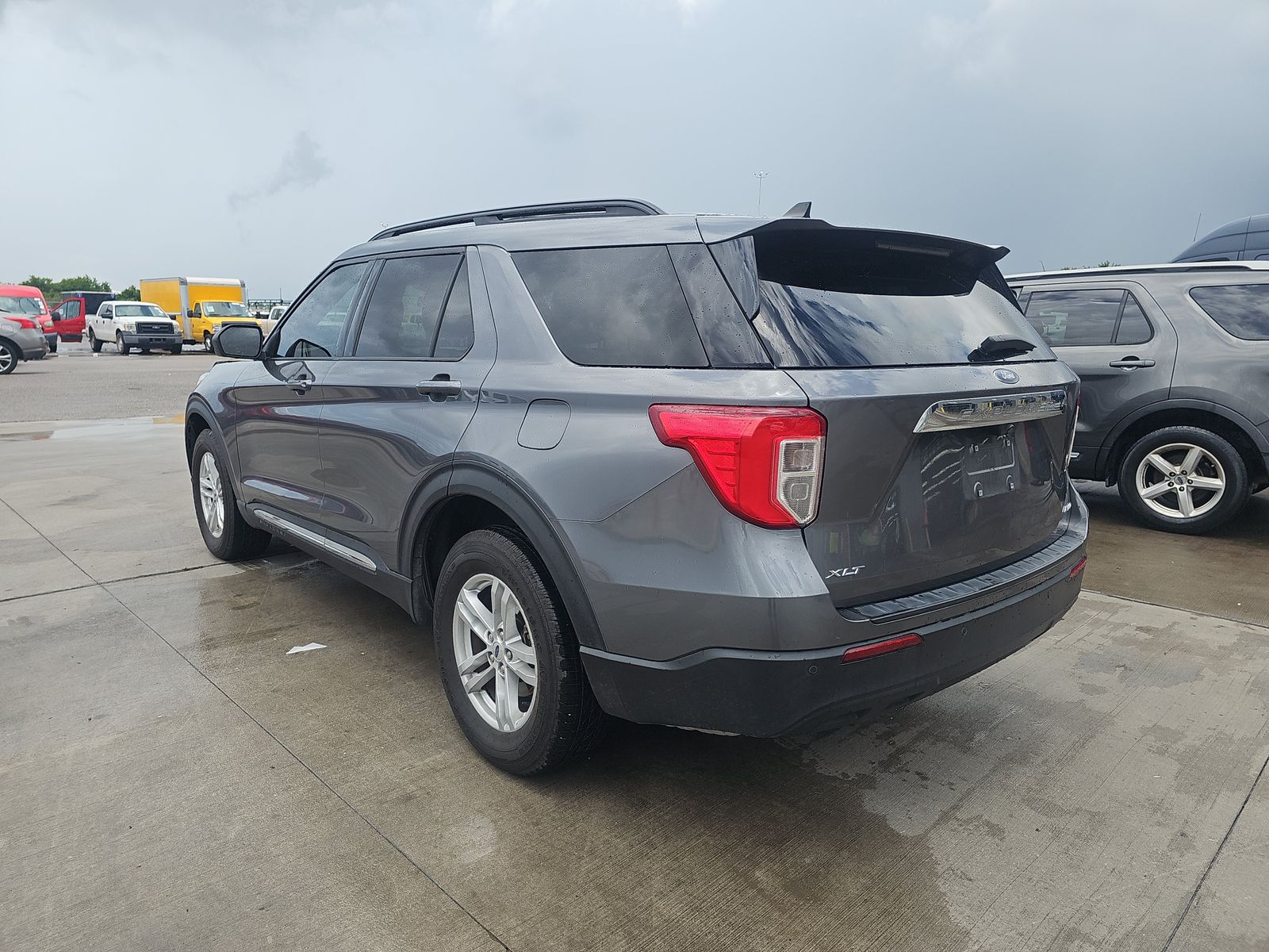 FORD EXPLORER - 7