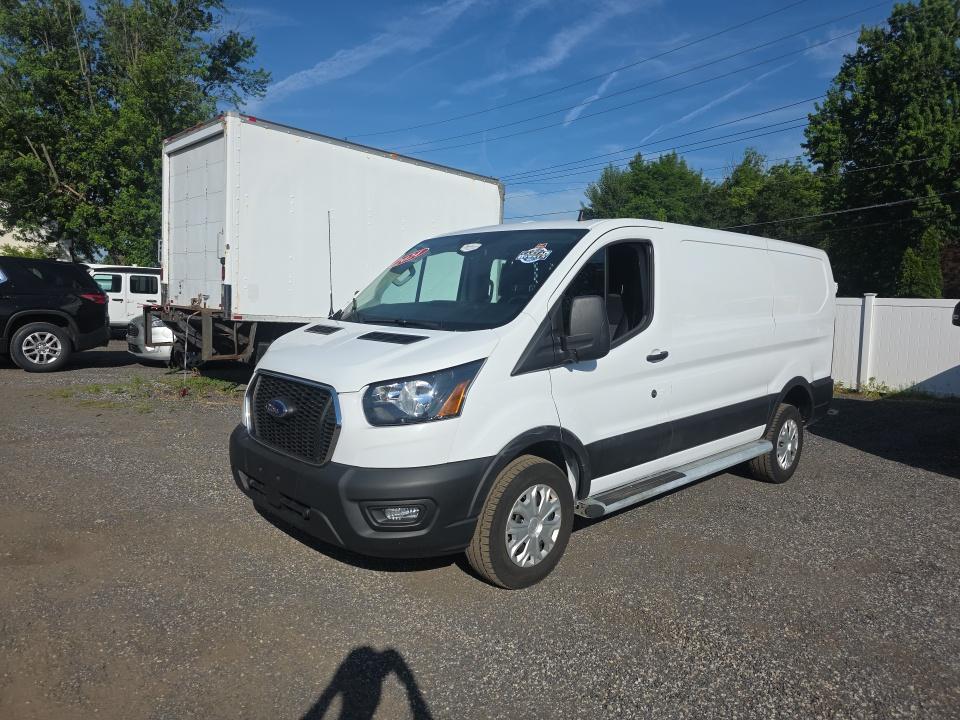 FORD TRANSIT 250 - 1