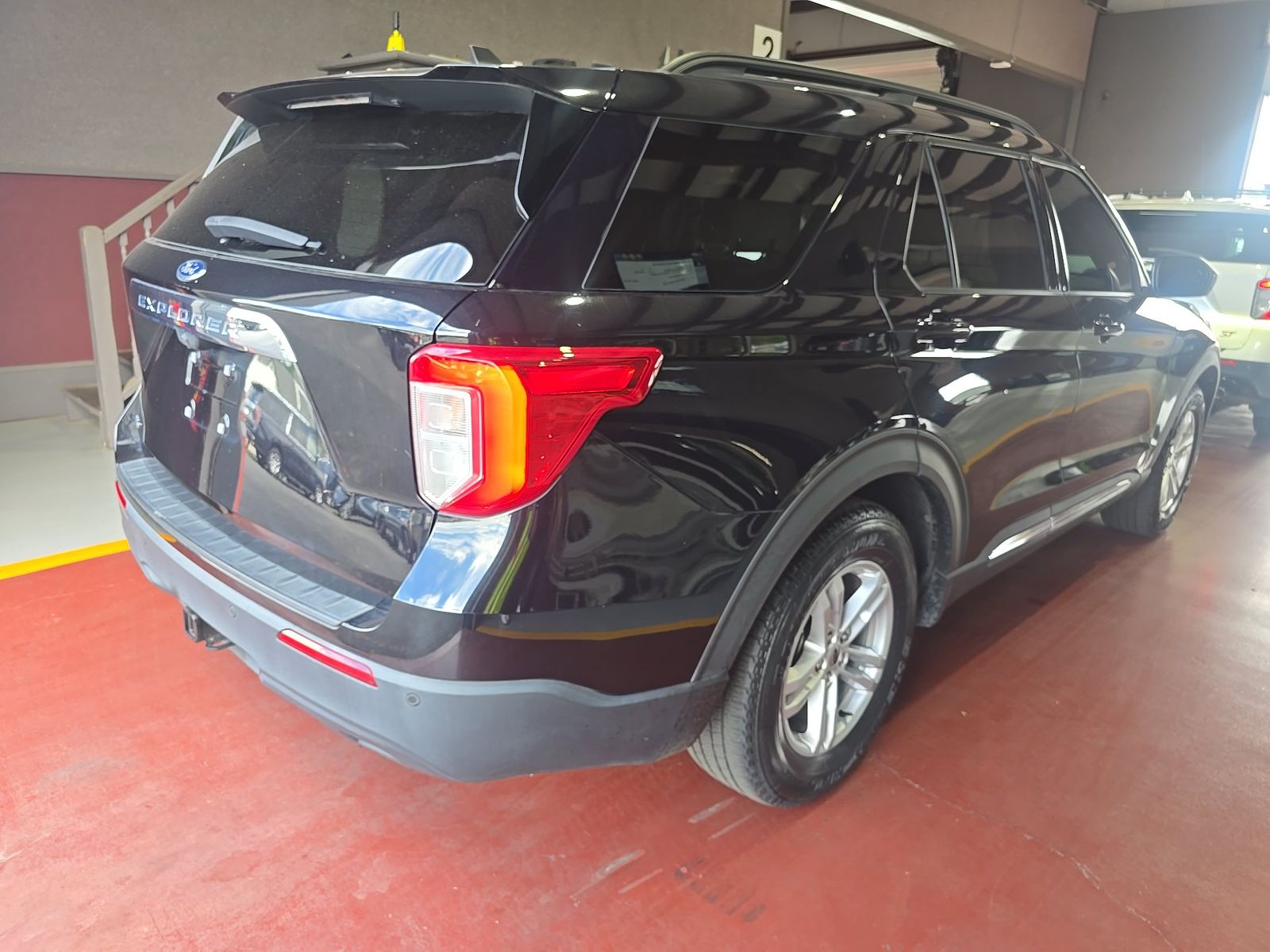 FORD EXPLORER - 5