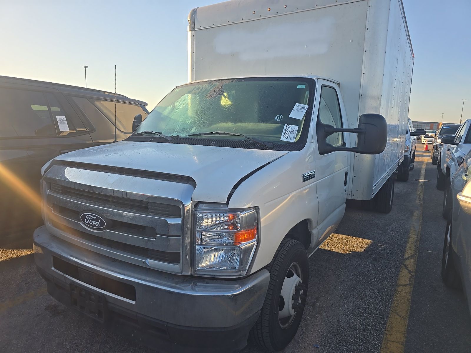 FORD E-350 - 1