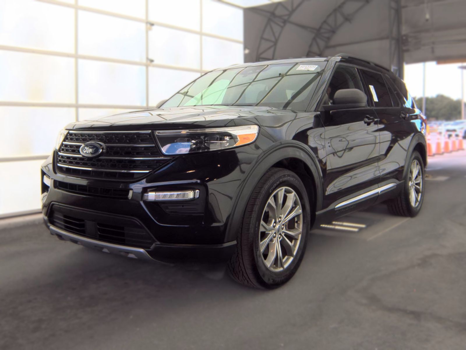FORD EXPLORER - 1