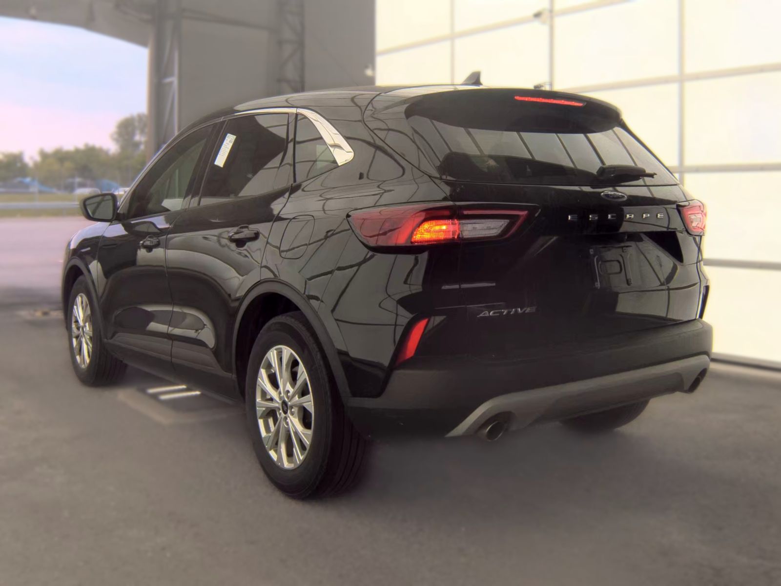 FORD ESCAPE - 9