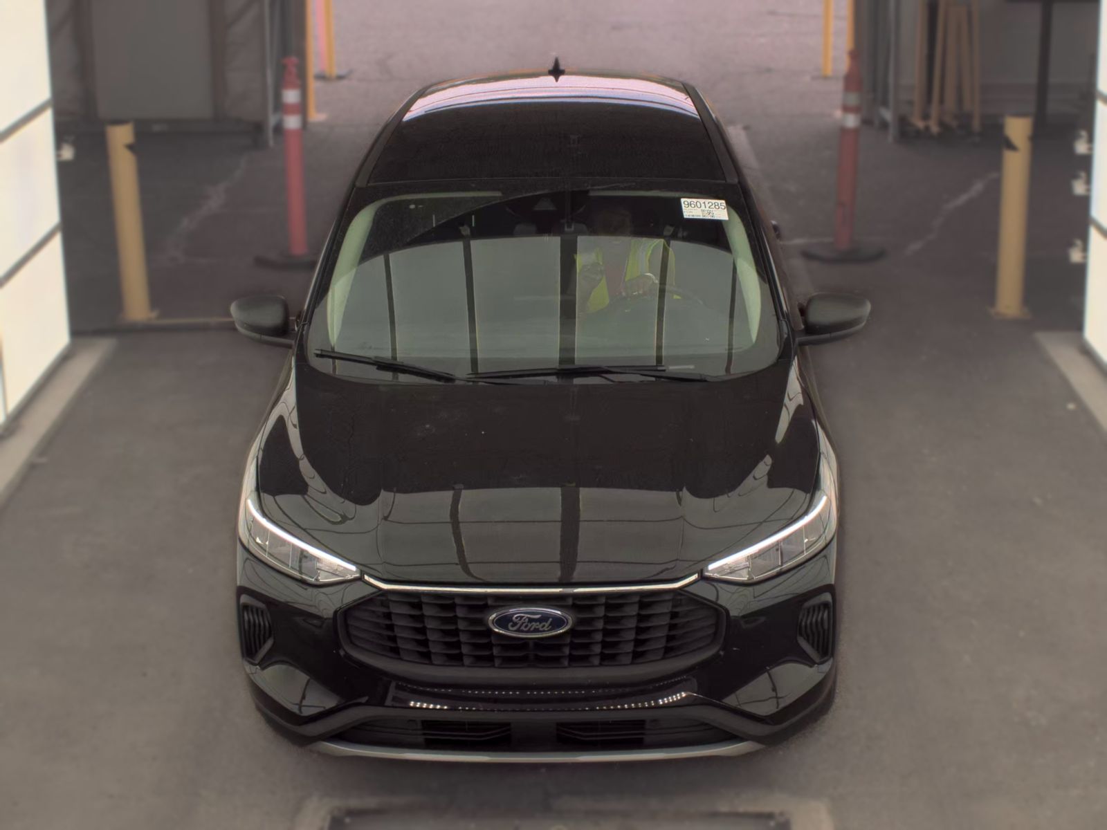 FORD ESCAPE - 3
