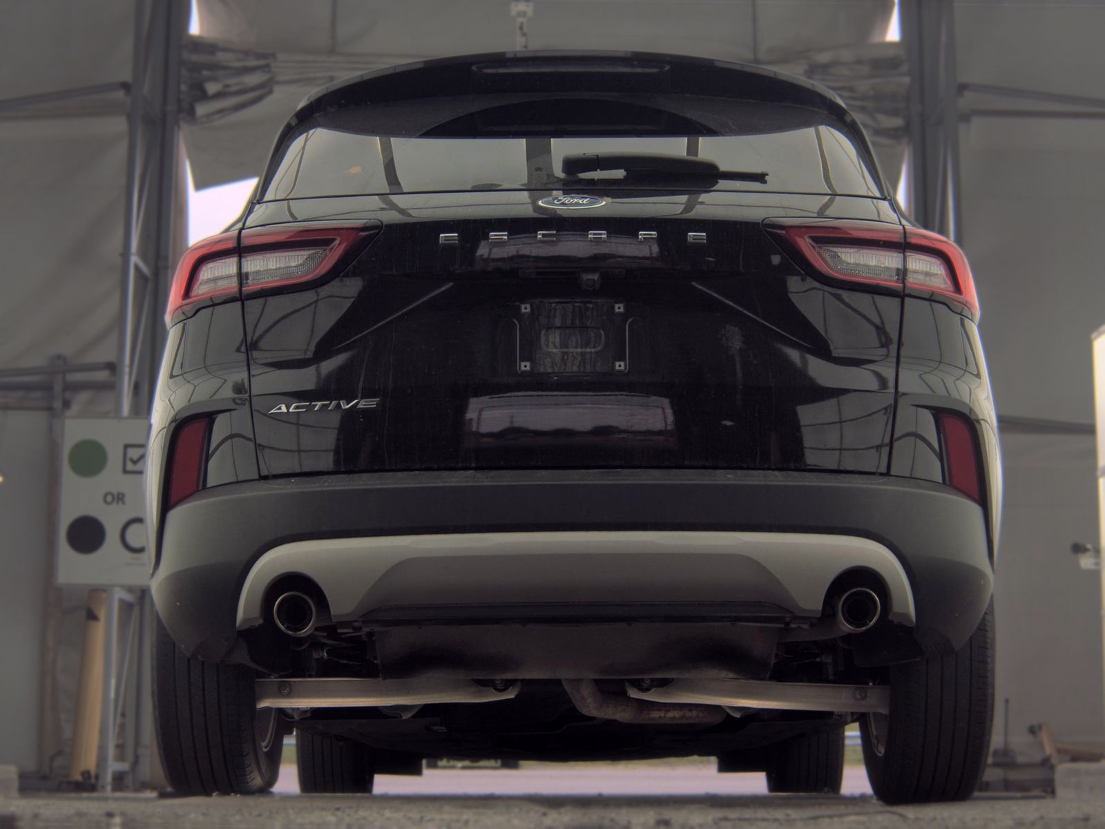 FORD ESCAPE - 8