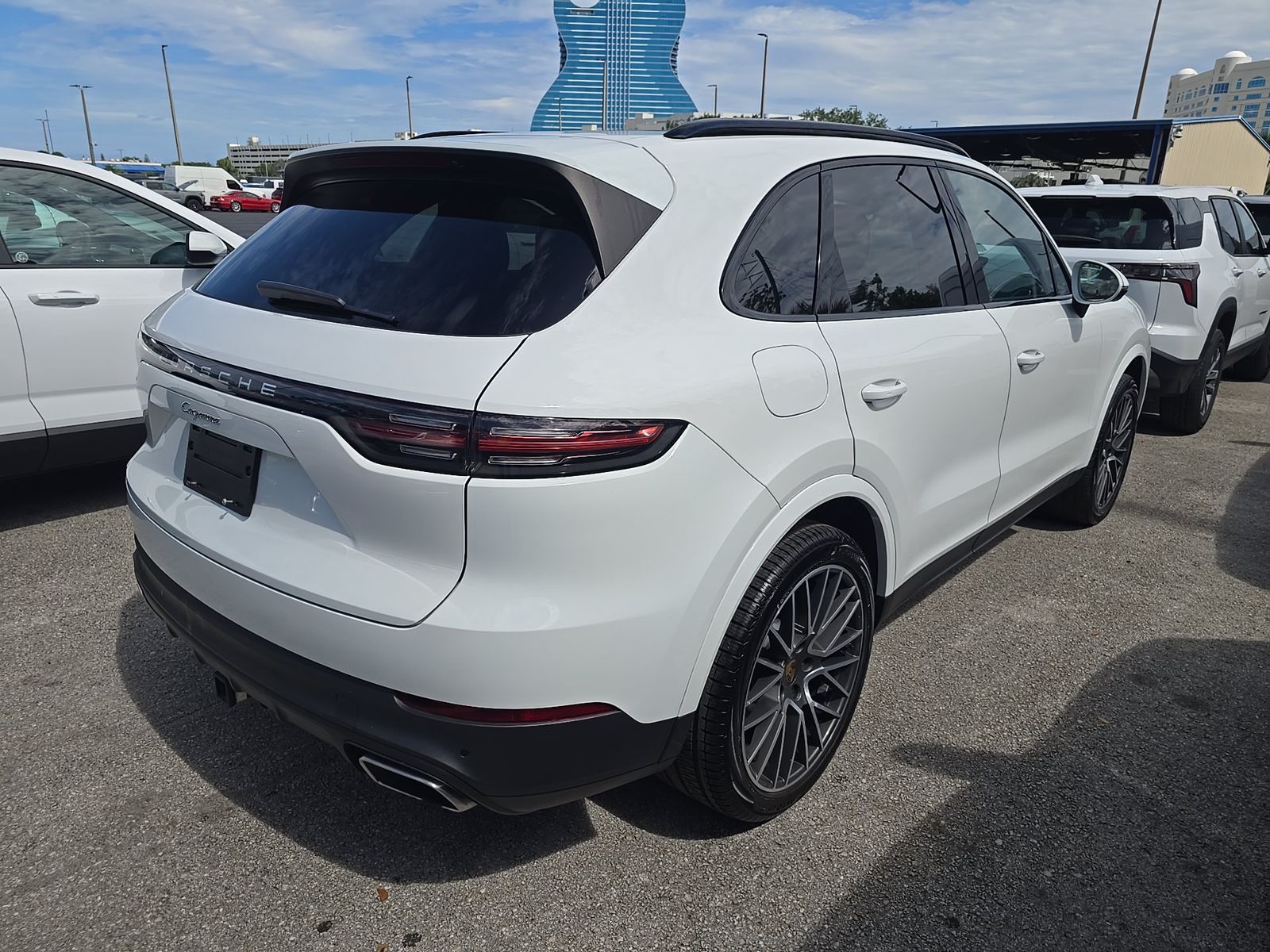 PORSCHE CAYENNE - 5
