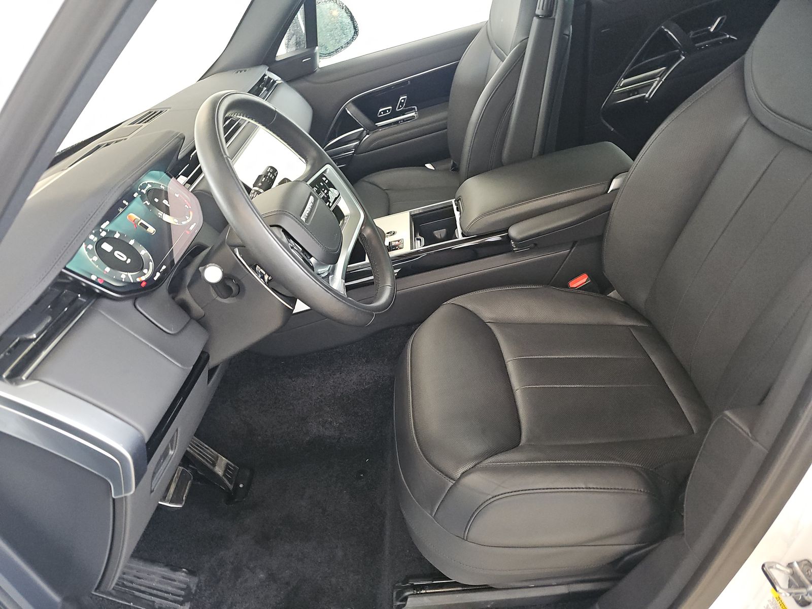 2024 Land Rover Range Rover SE FWD