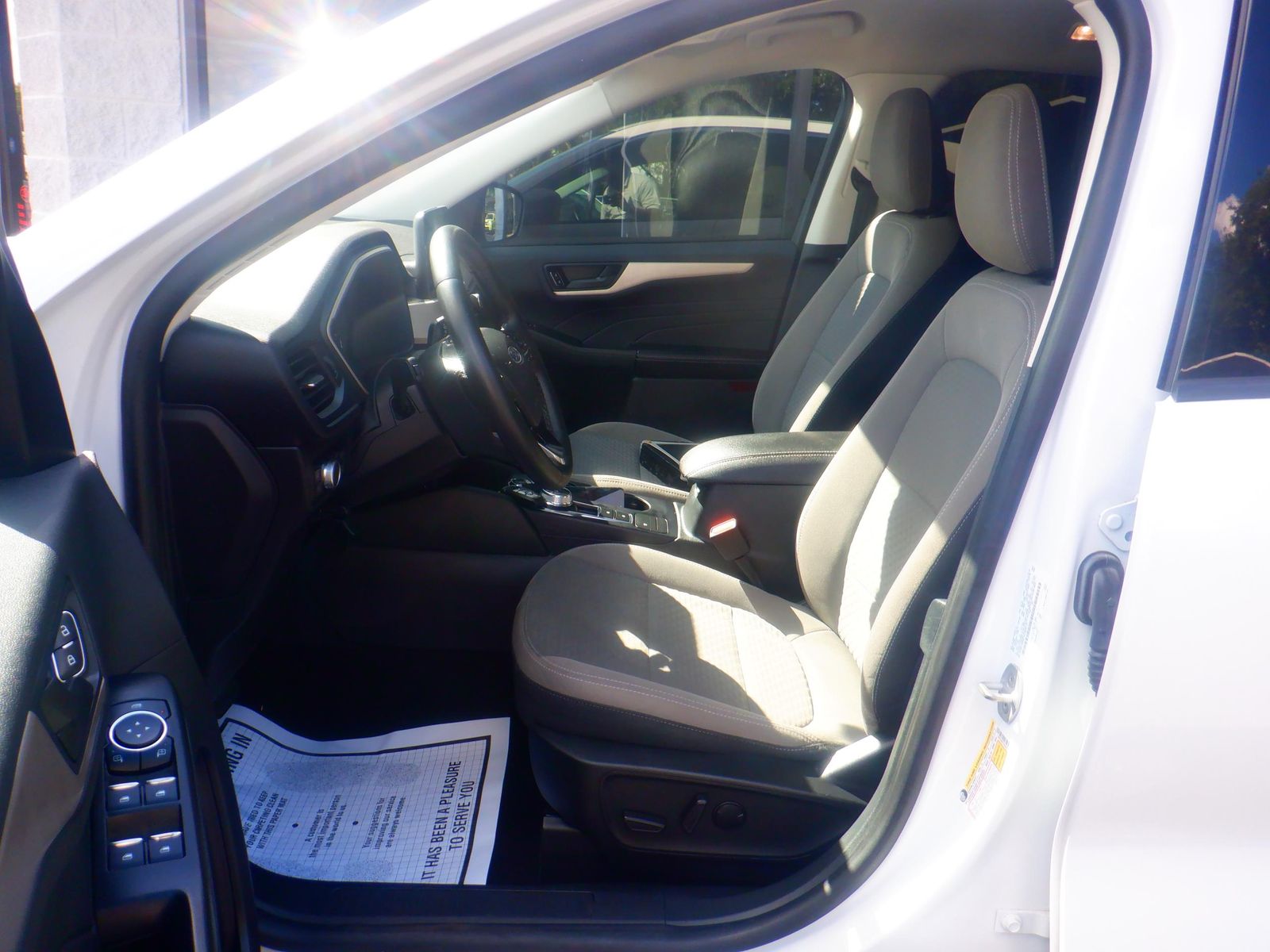 2022 Ford Escape Hybrid SE AWD