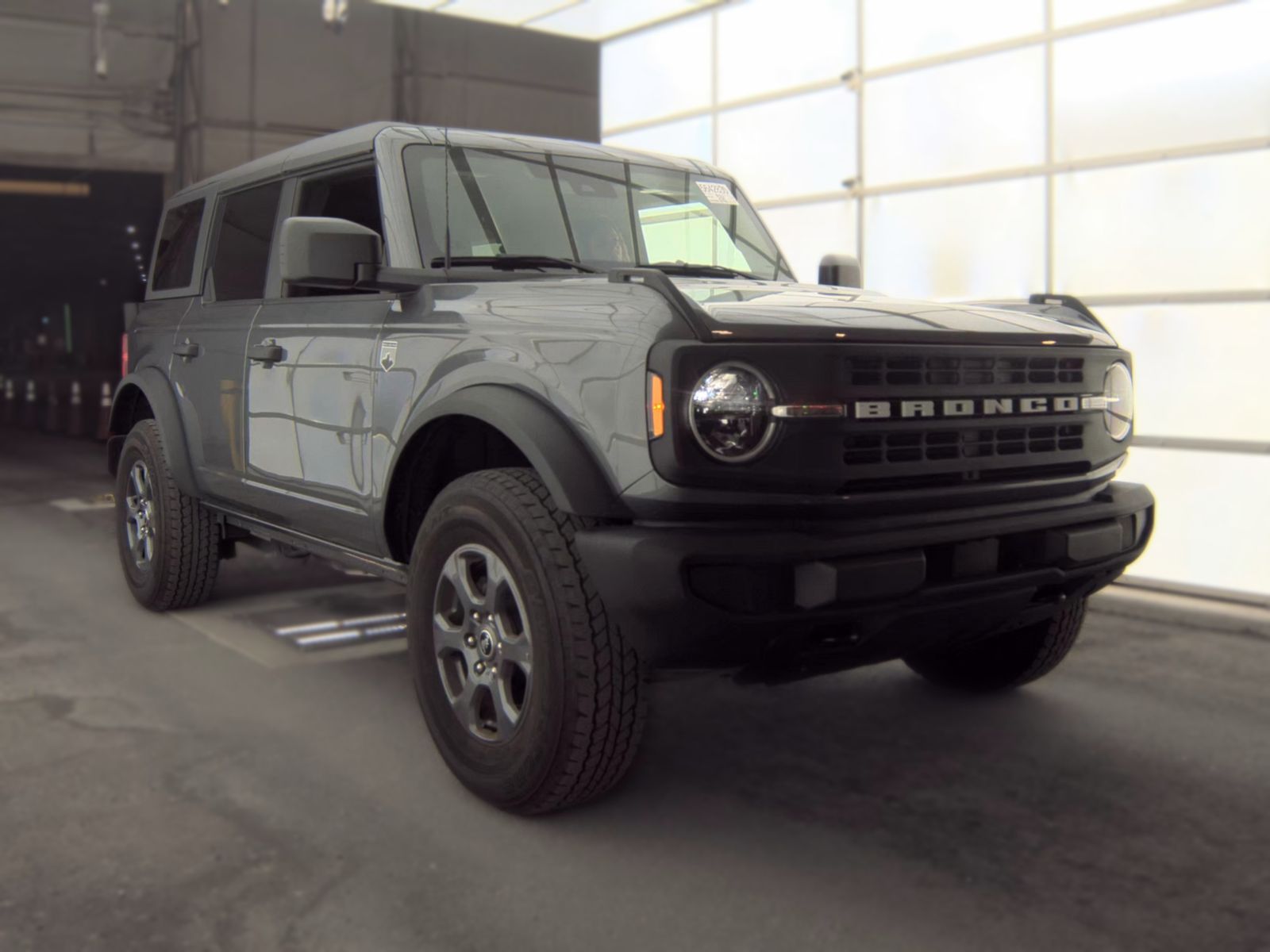 FORD BRONCO - 4