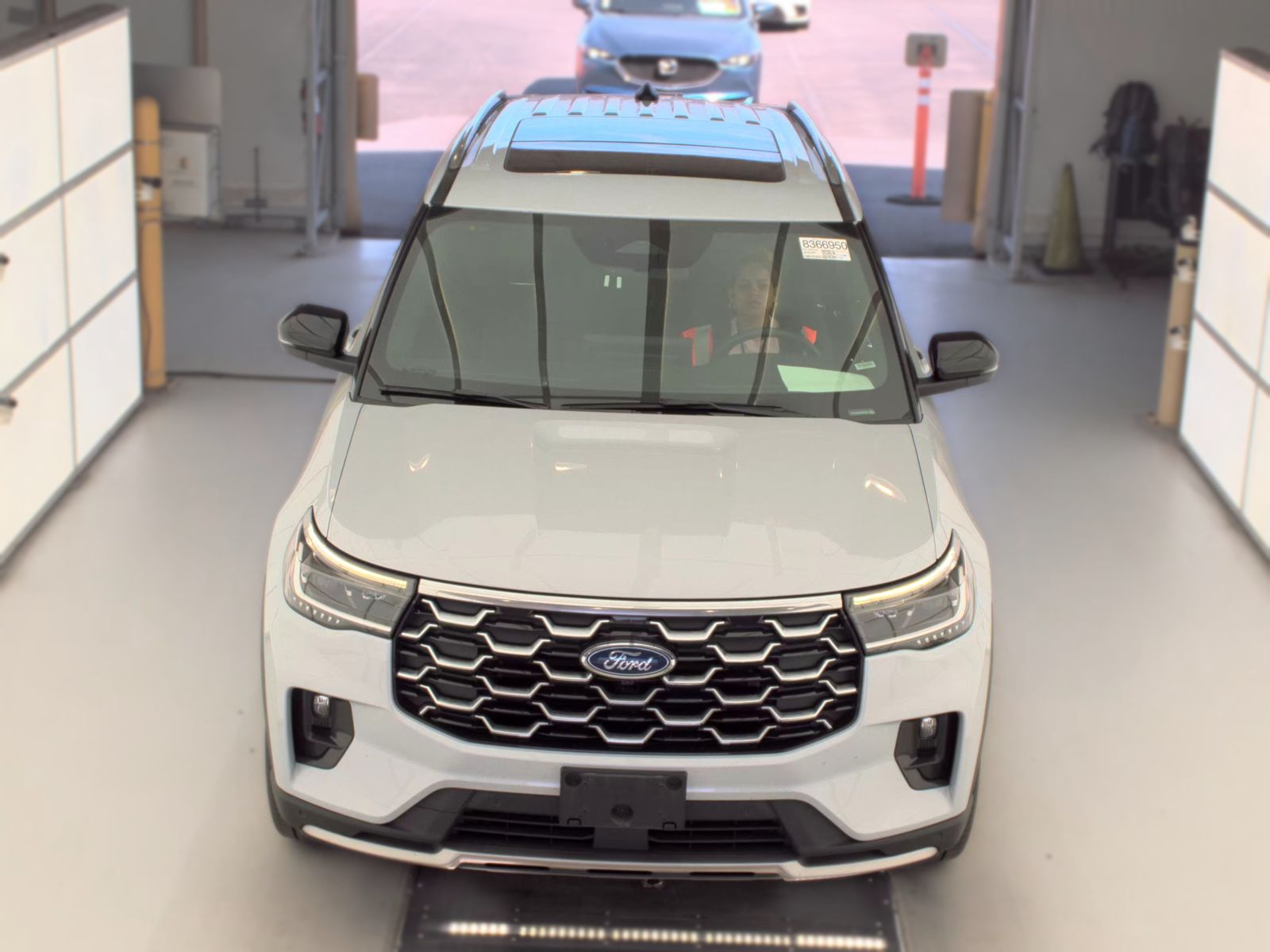 FORD EXPLORER - 3