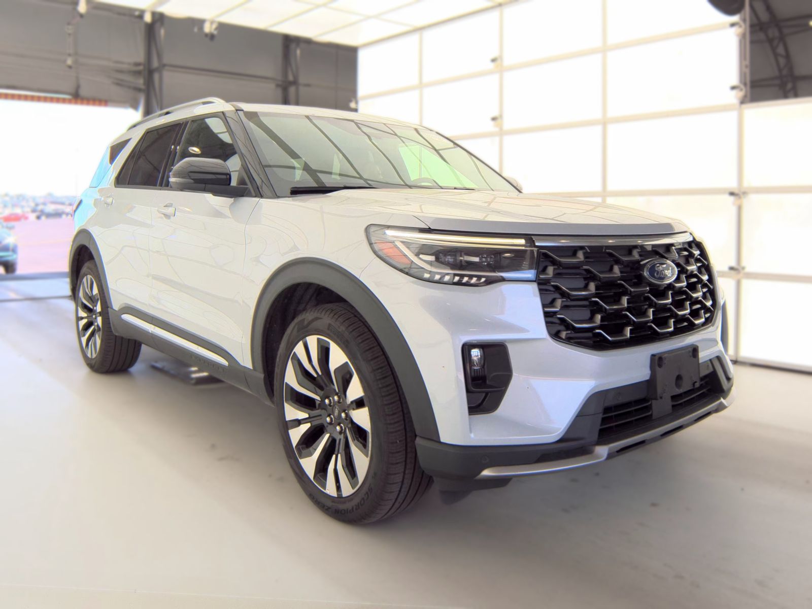 FORD EXPLORER - 4