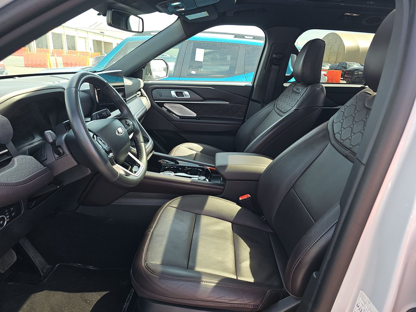 FORD EXPLORER - 8