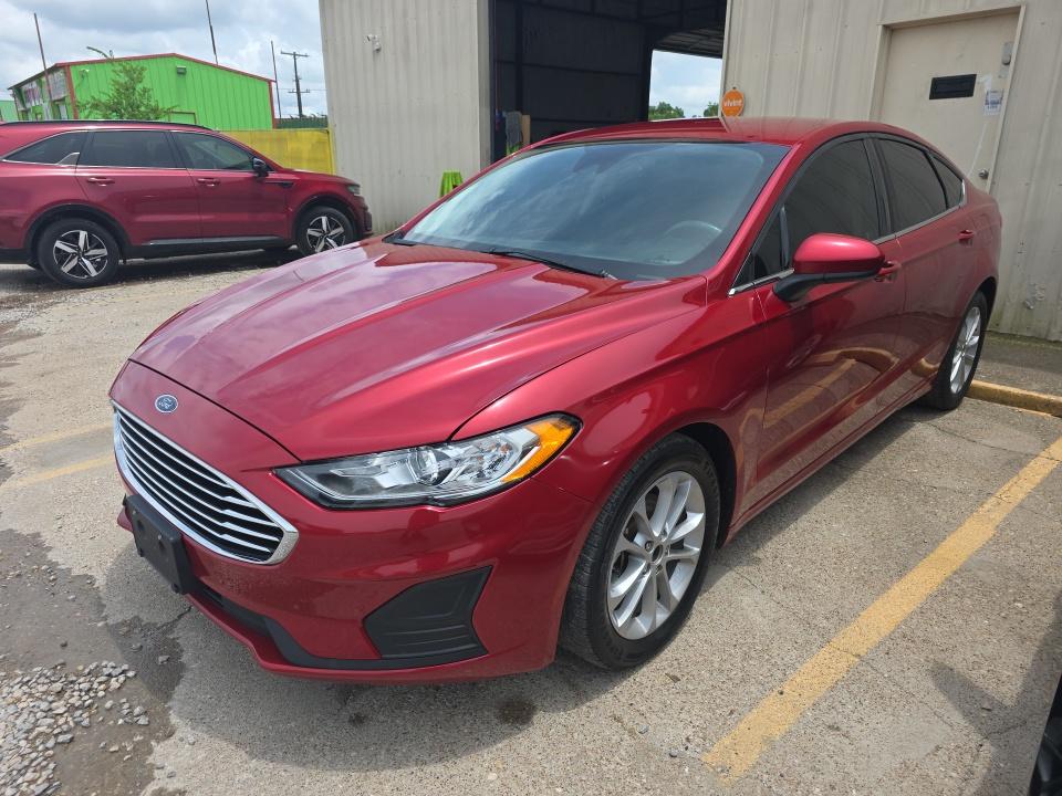 FORD FUSION - 1