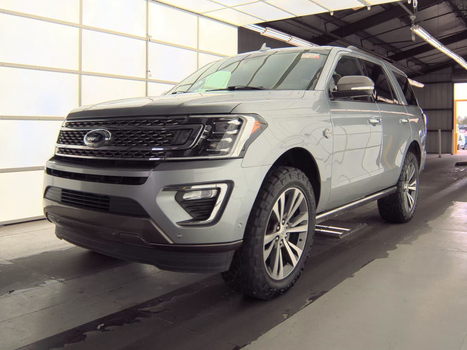 FORD EXPEDITION - 1