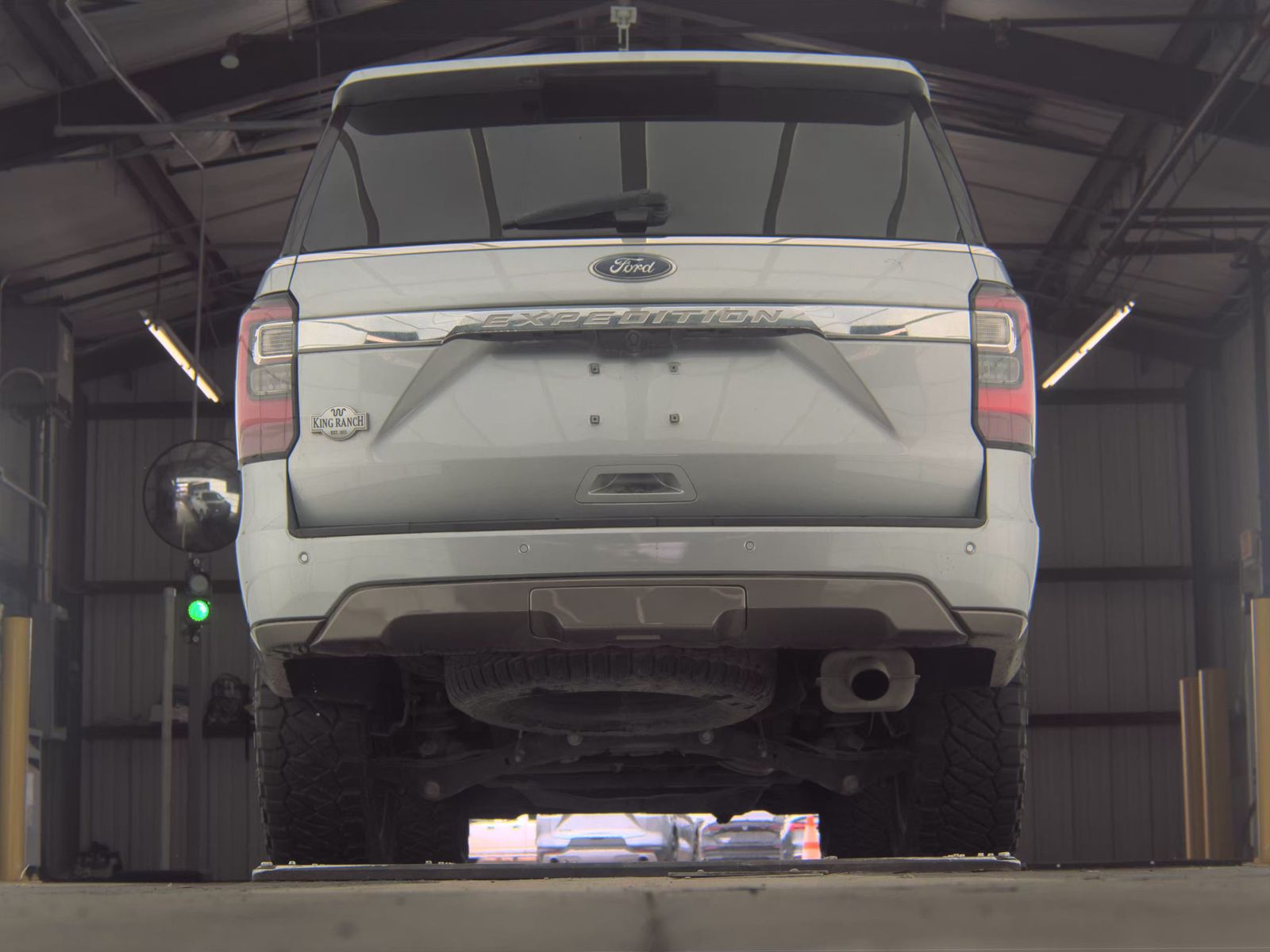 FORD EXPEDITION - 8