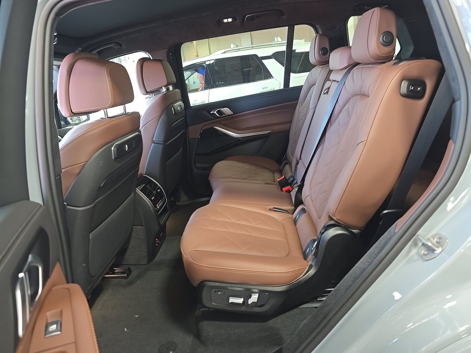 2026 BMW X7 xDrive40i AWD