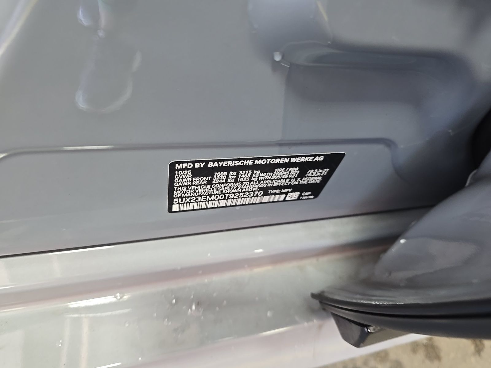 2026 BMW X7 xDrive40i AWD