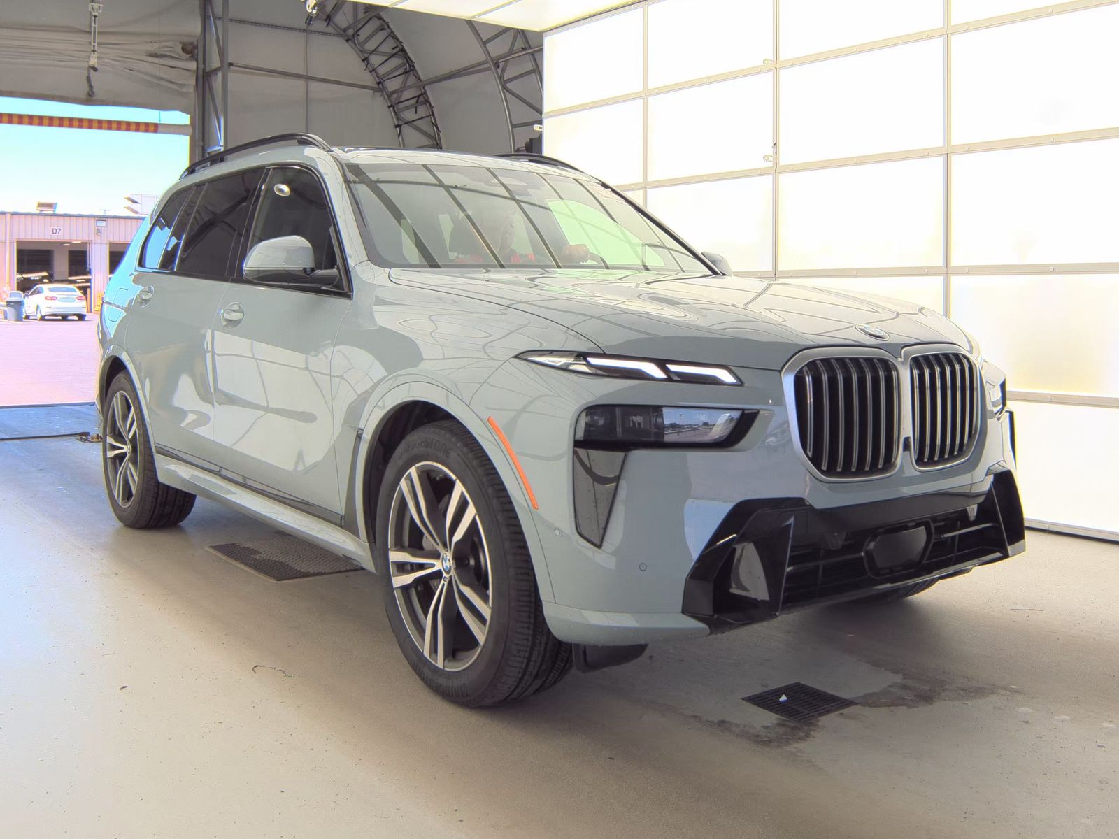 2026 BMW X7 xDrive40i AWD