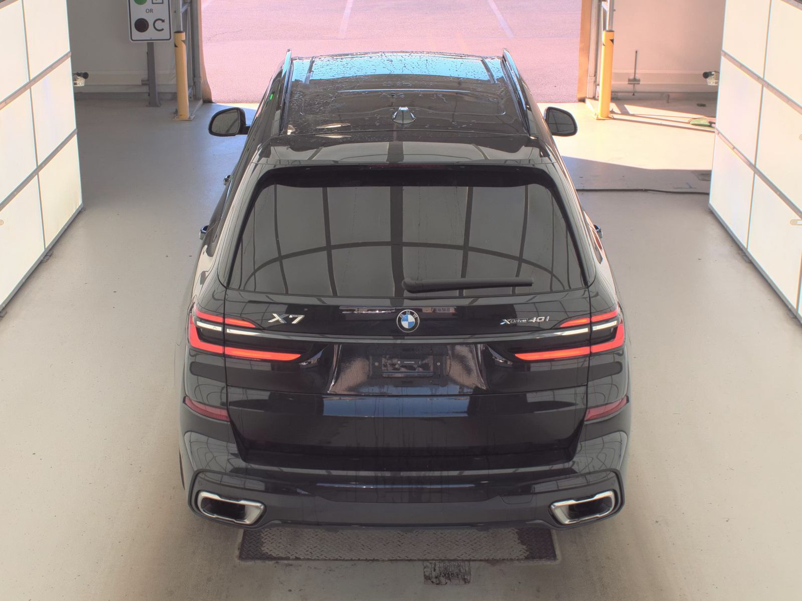 2026 BMW X7 xDrive40i AWD