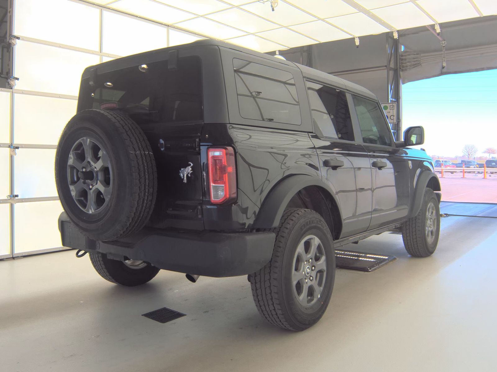 FORD BRONCO - 5