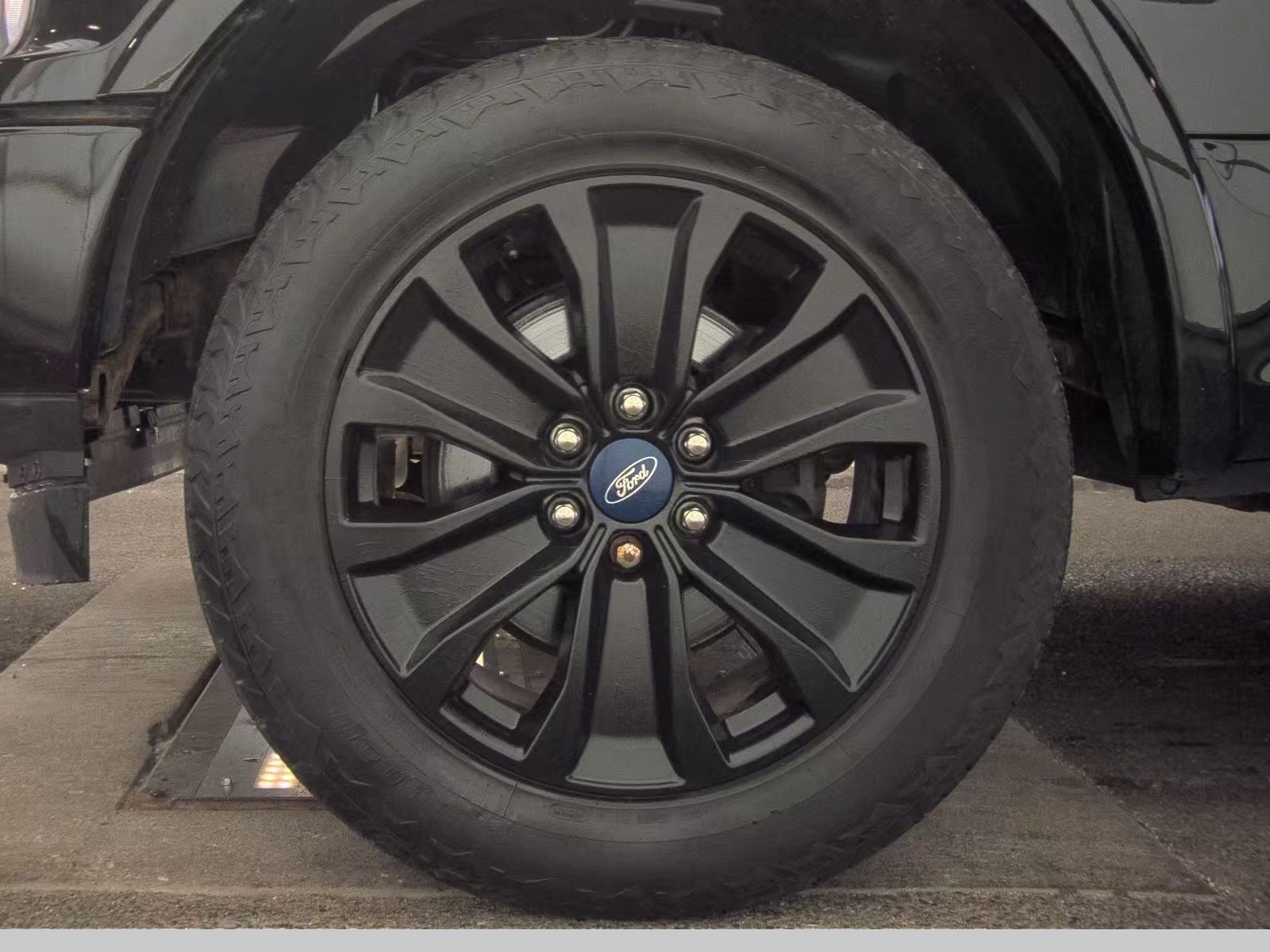 FORD F-150 - 10