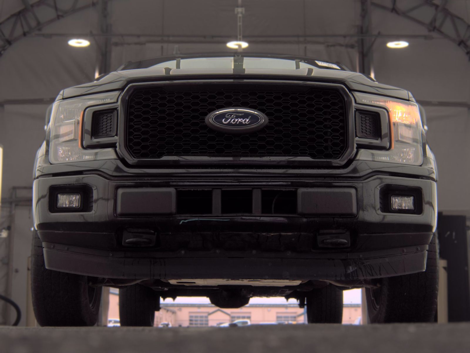 FORD F-150 - 4