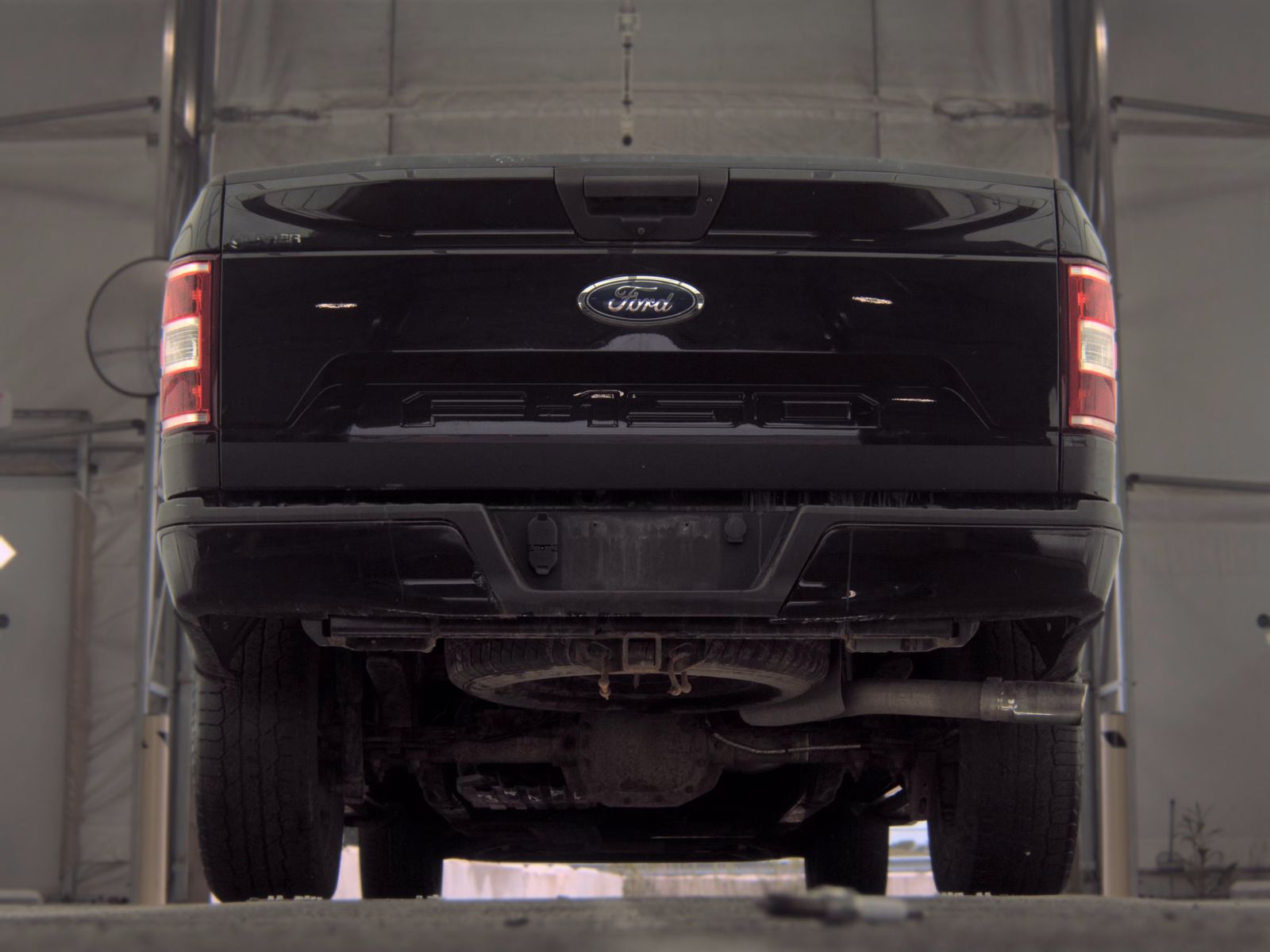 FORD F-150 - 8
