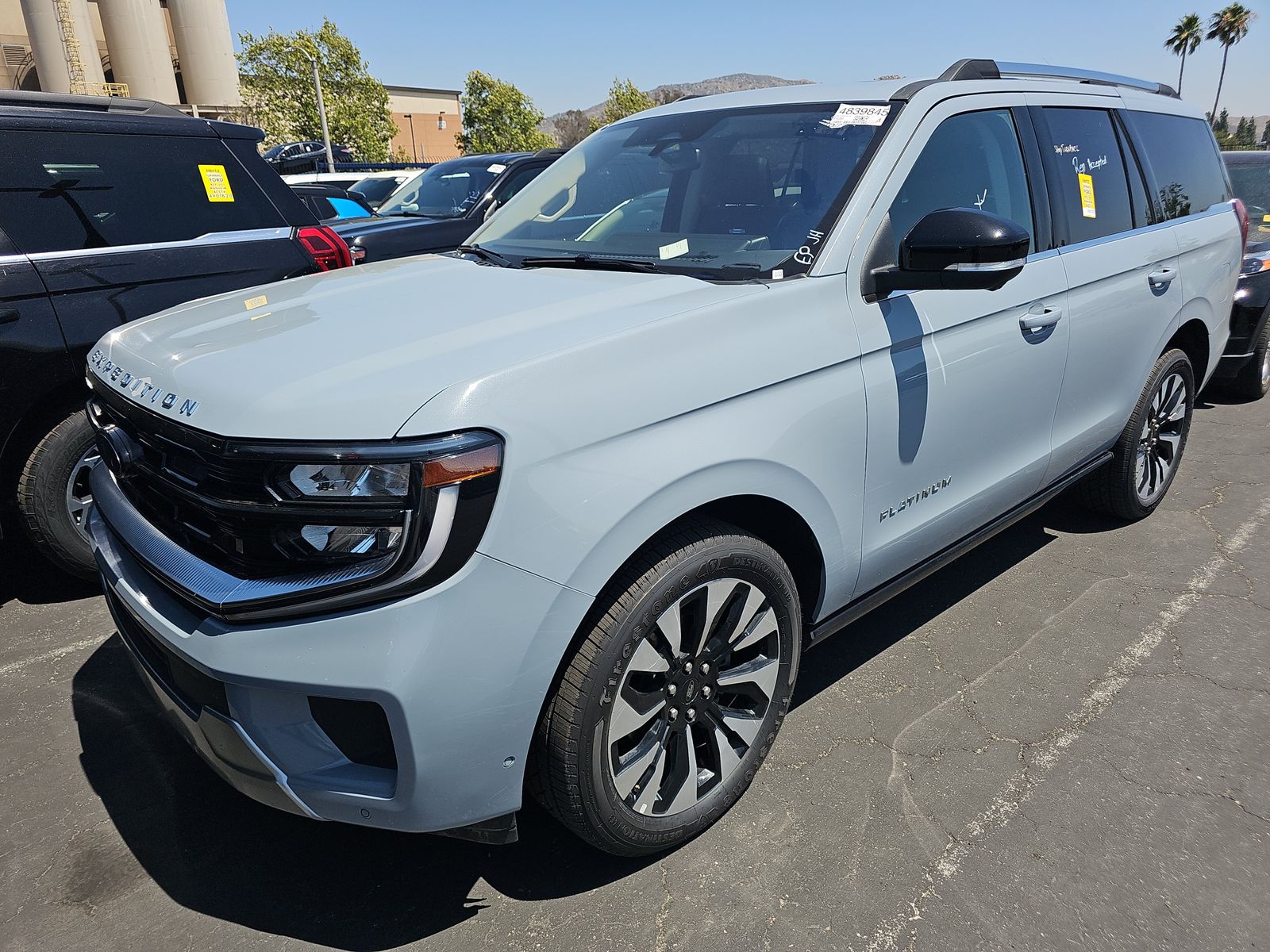 FORD EXPEDITION - 1