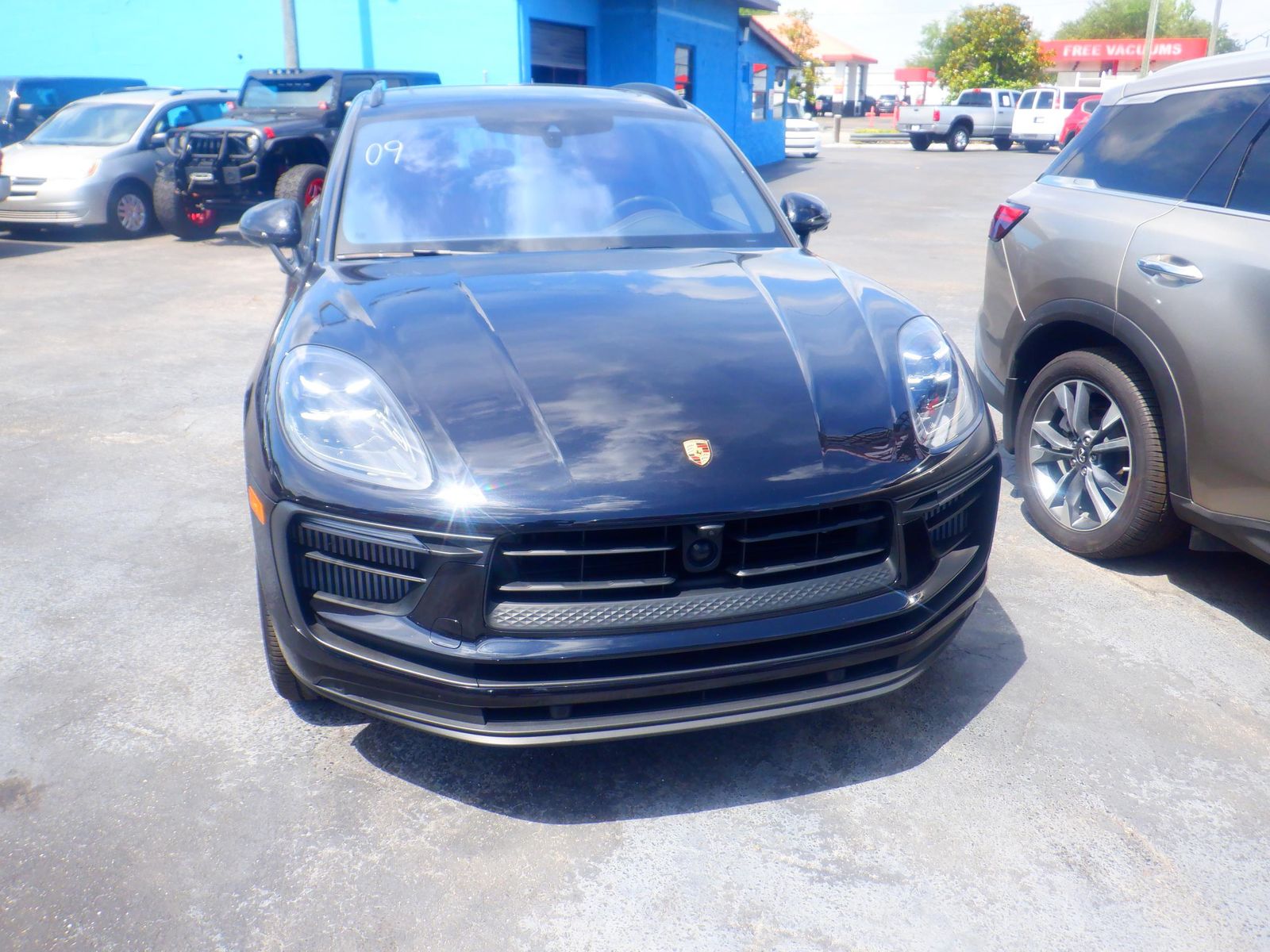 2024 Porsche Macan S AWD