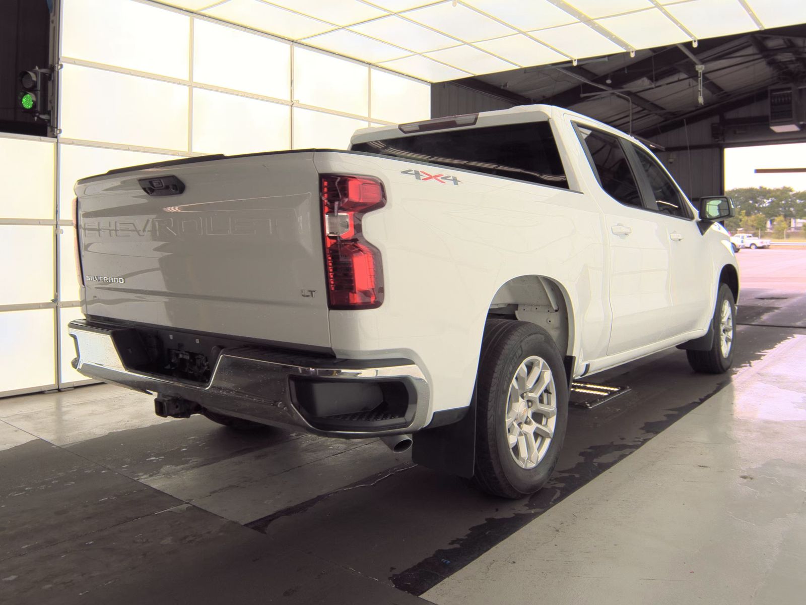 2023 Chevrolet Silverado 1500 LT AWD