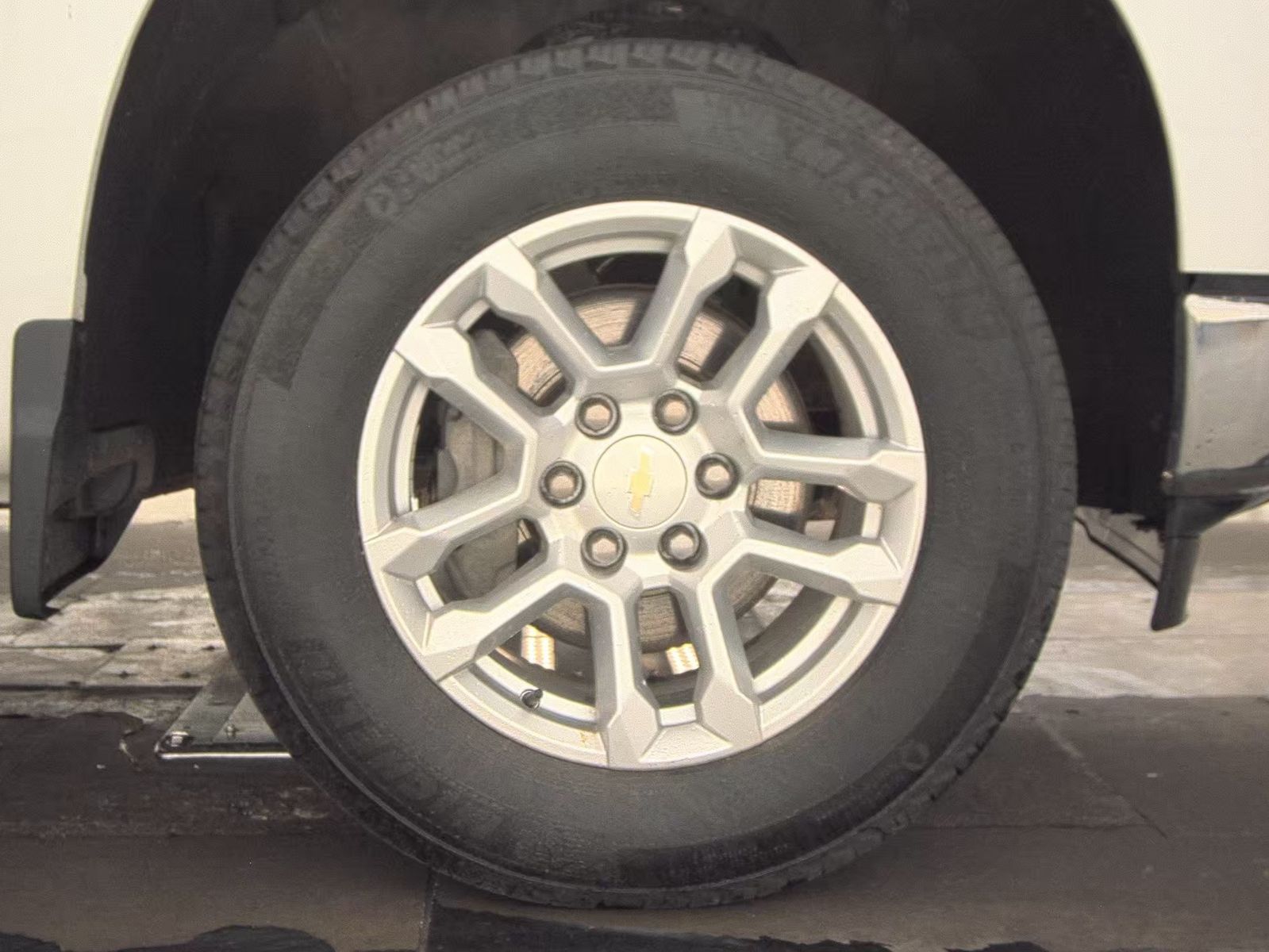 2023 Chevrolet Silverado 1500 LT AWD