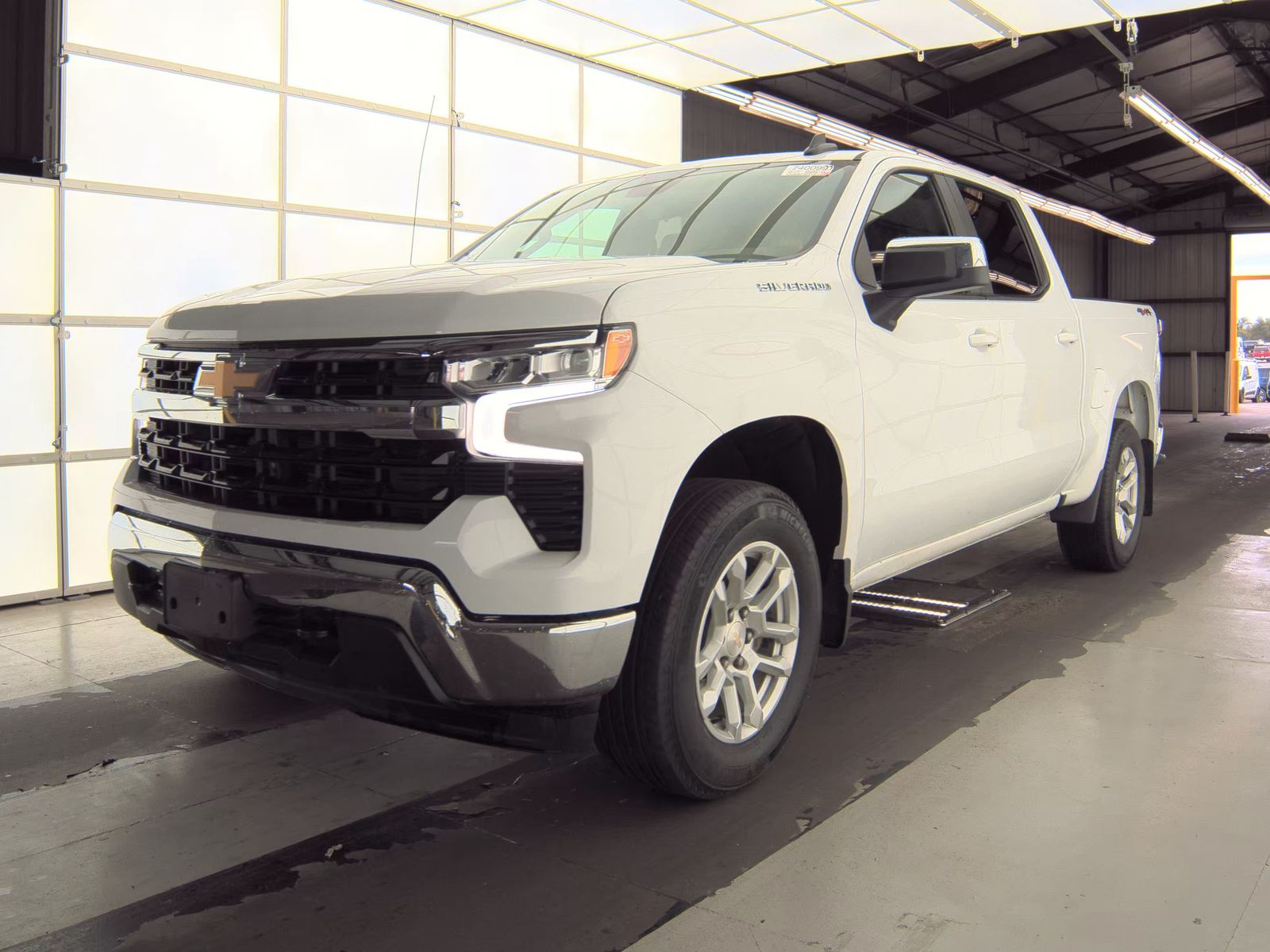 2023 Chevrolet Silverado 1500 LT AWD