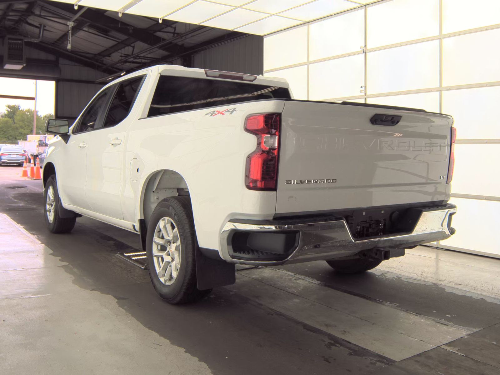 2023 Chevrolet Silverado 1500 LT AWD