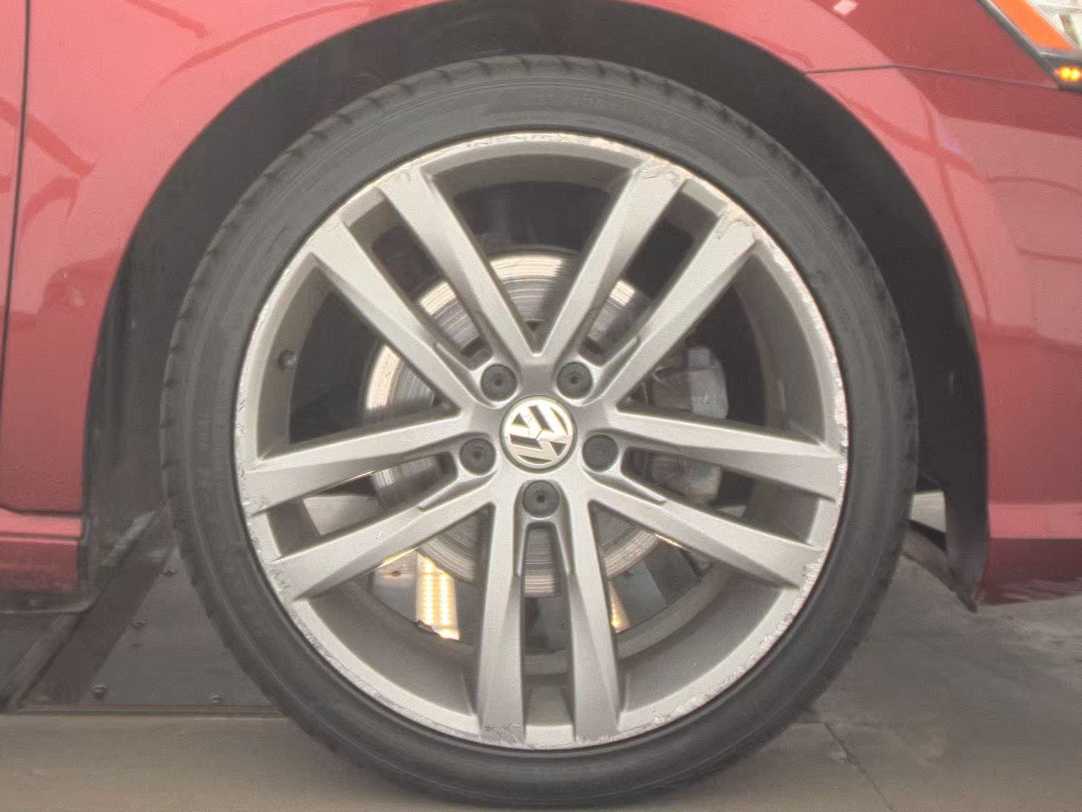 2018 Volkswagen Passat 2.0T R-Line FWD