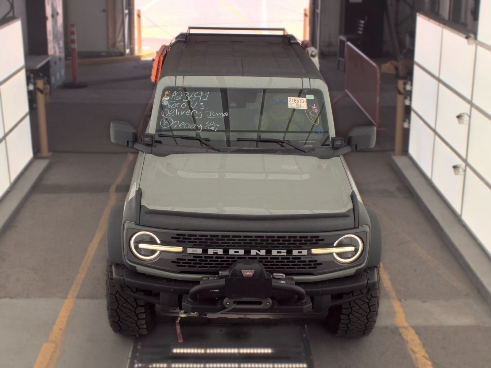 FORD BRONCO - 3