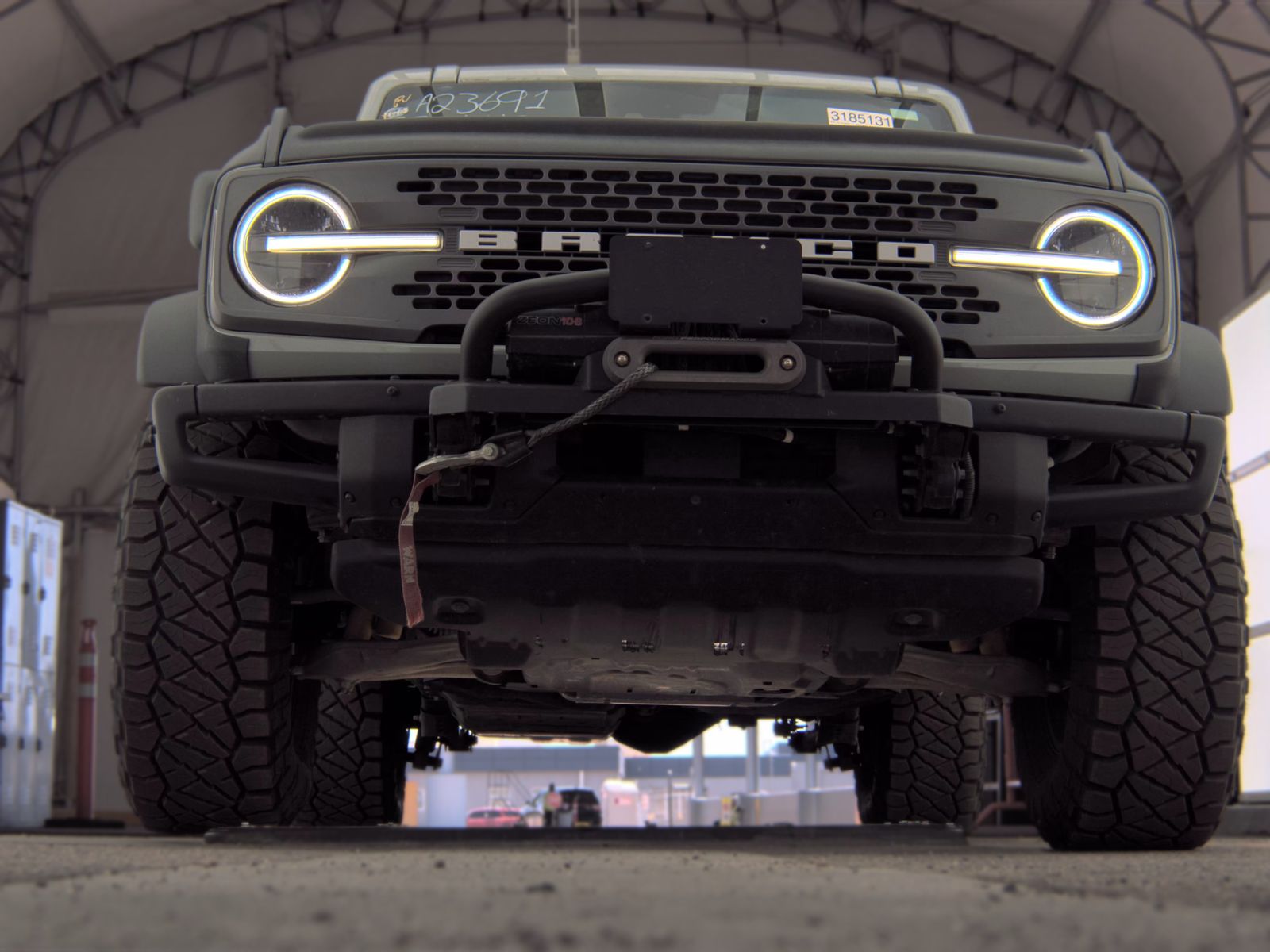 FORD BRONCO - 4