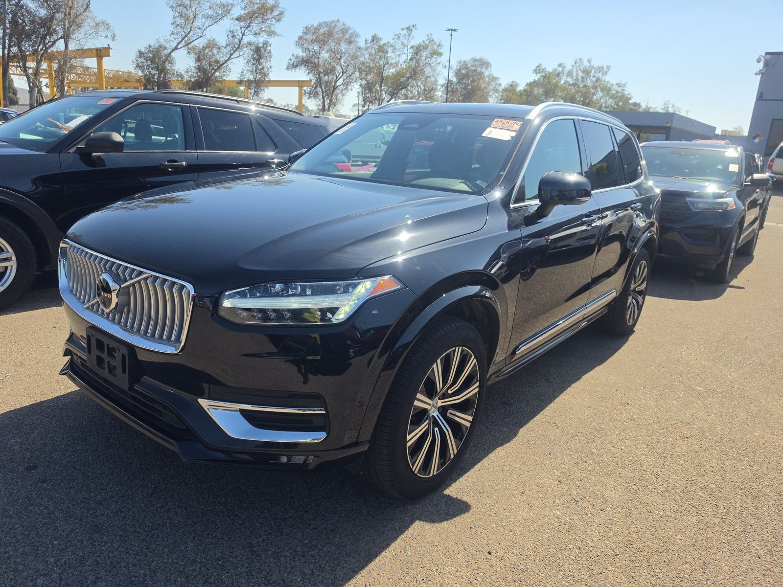 2025 Volvo XC90 B6 Plus FWD